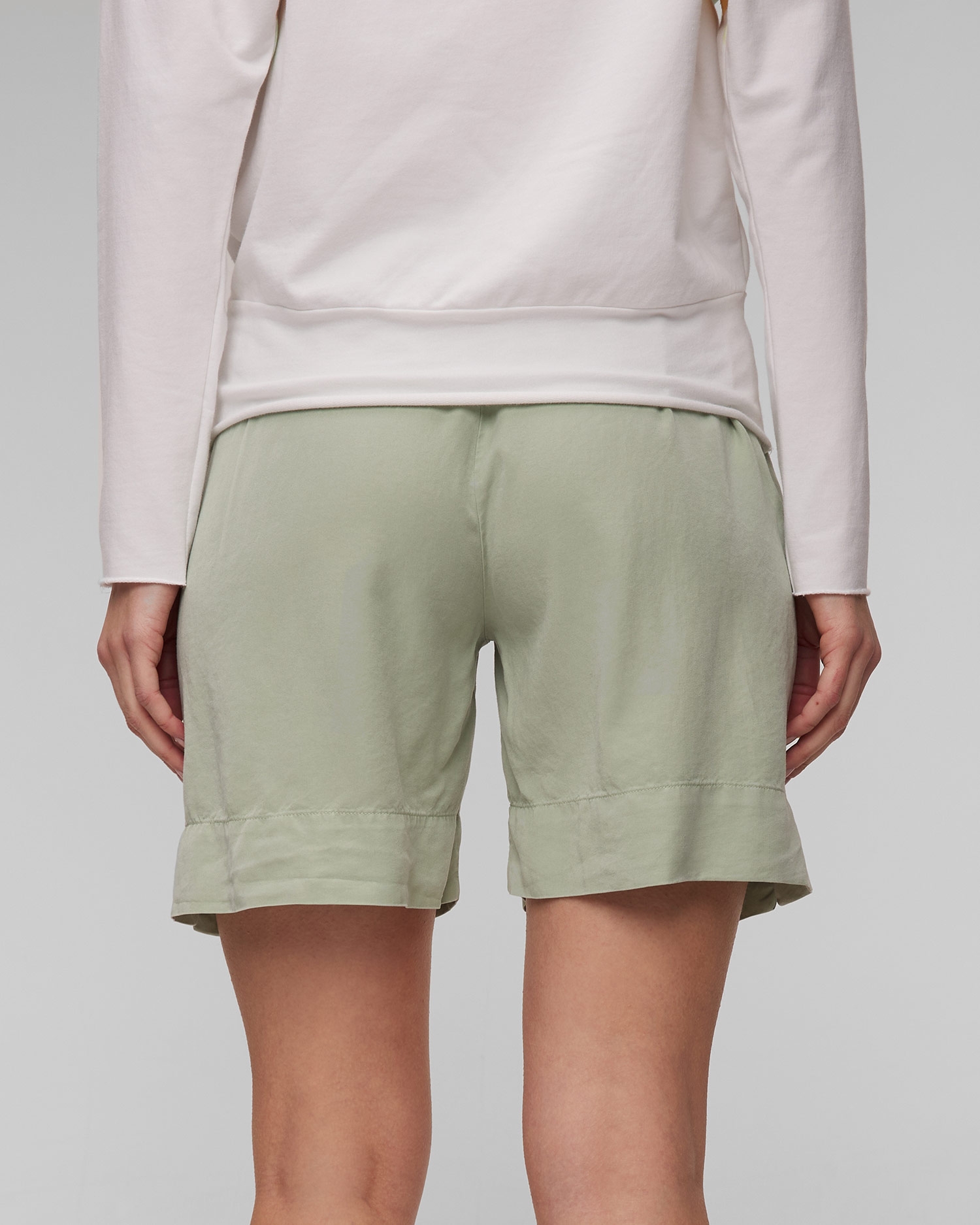 Zelené dámské kraťasy Deha