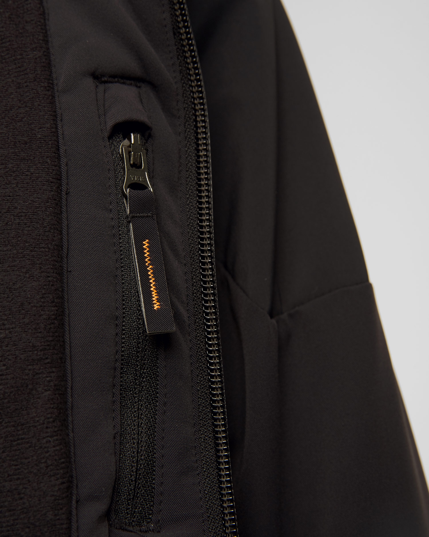 Černá lyžařská bunda pro chlapce Kjus Downforce