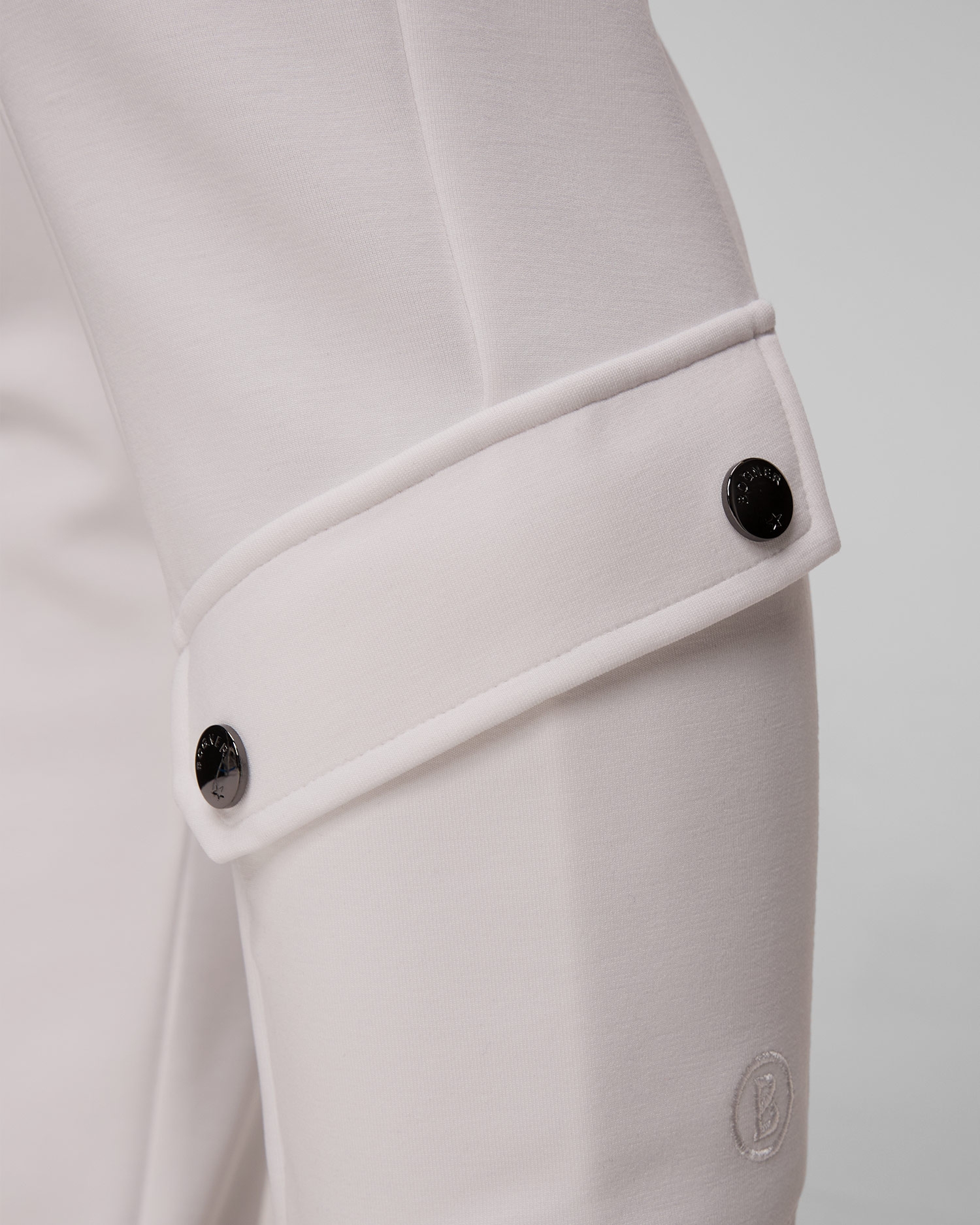 Bílé dámské kalhoty BOGNER Yannie