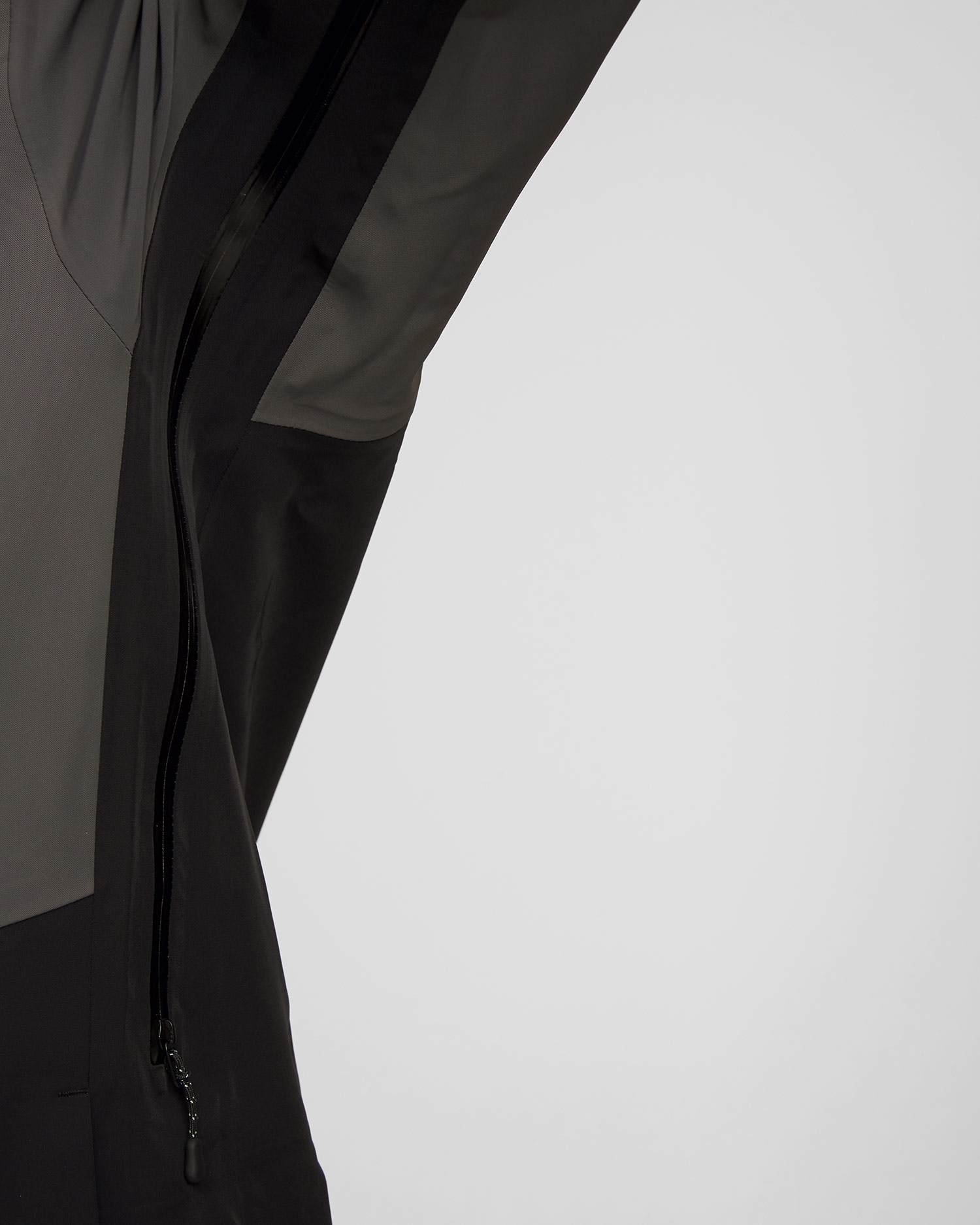 Pánská černá lyžařská bunda BOGNER FIRE+ICE Paro-T