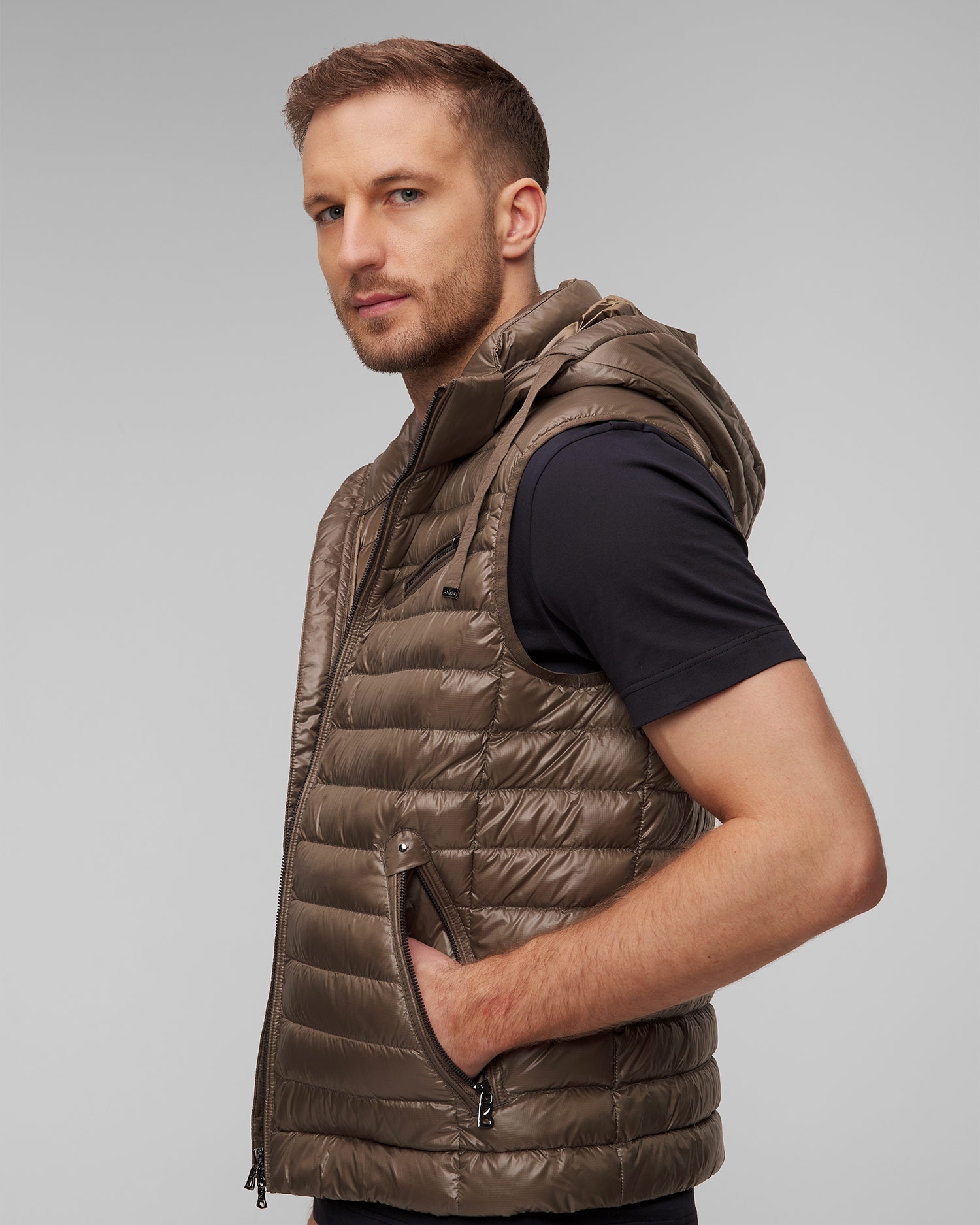 Hnědá prošívaná pánská vesta BOGNER Lonne-D1