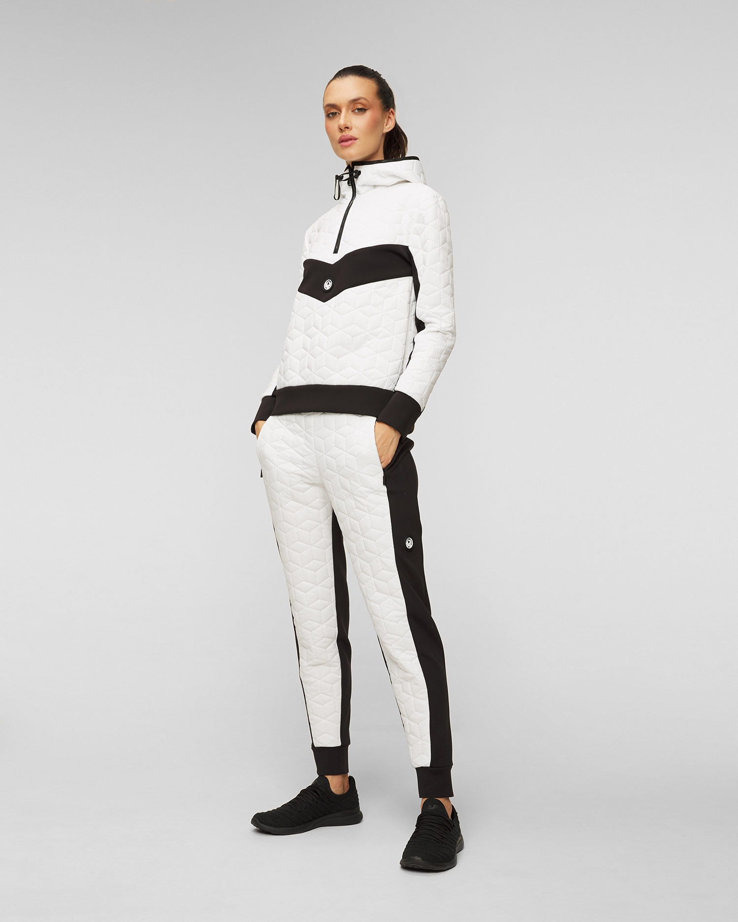 Prošívané dámské kalhoty v joggers stylu Sportalm