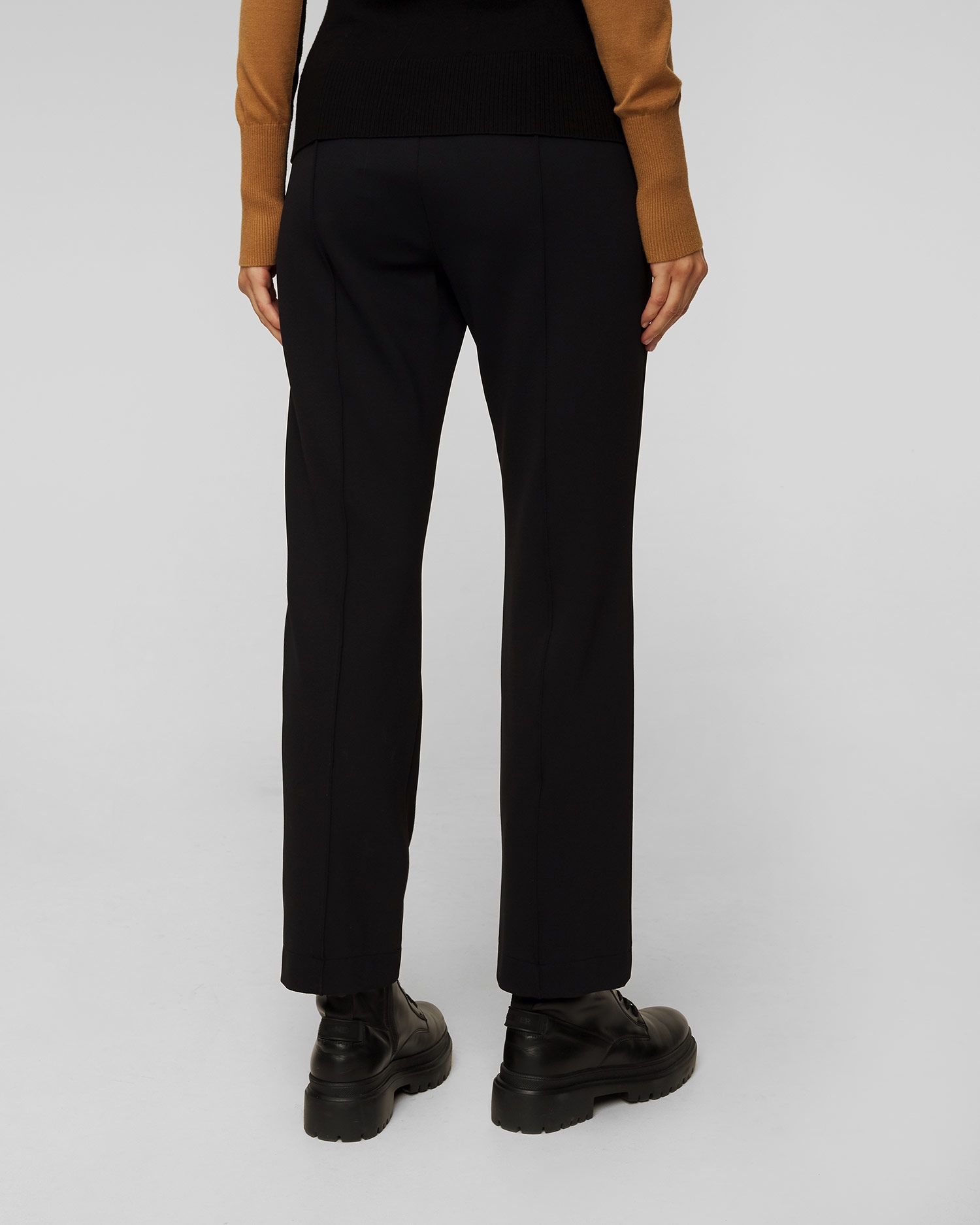 Černé dámské kalhoty Sportalm