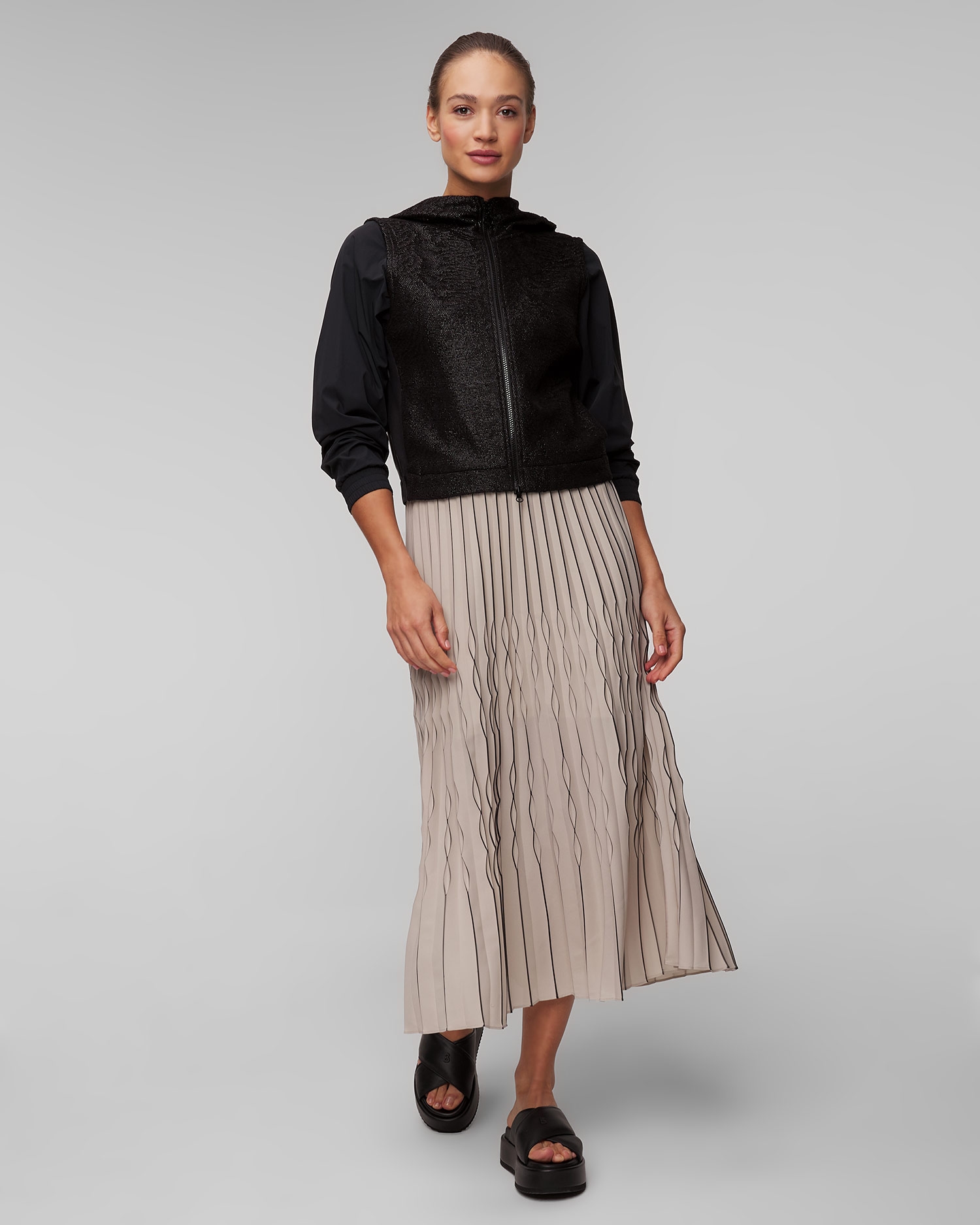 Černá dámská mikina Sportalm