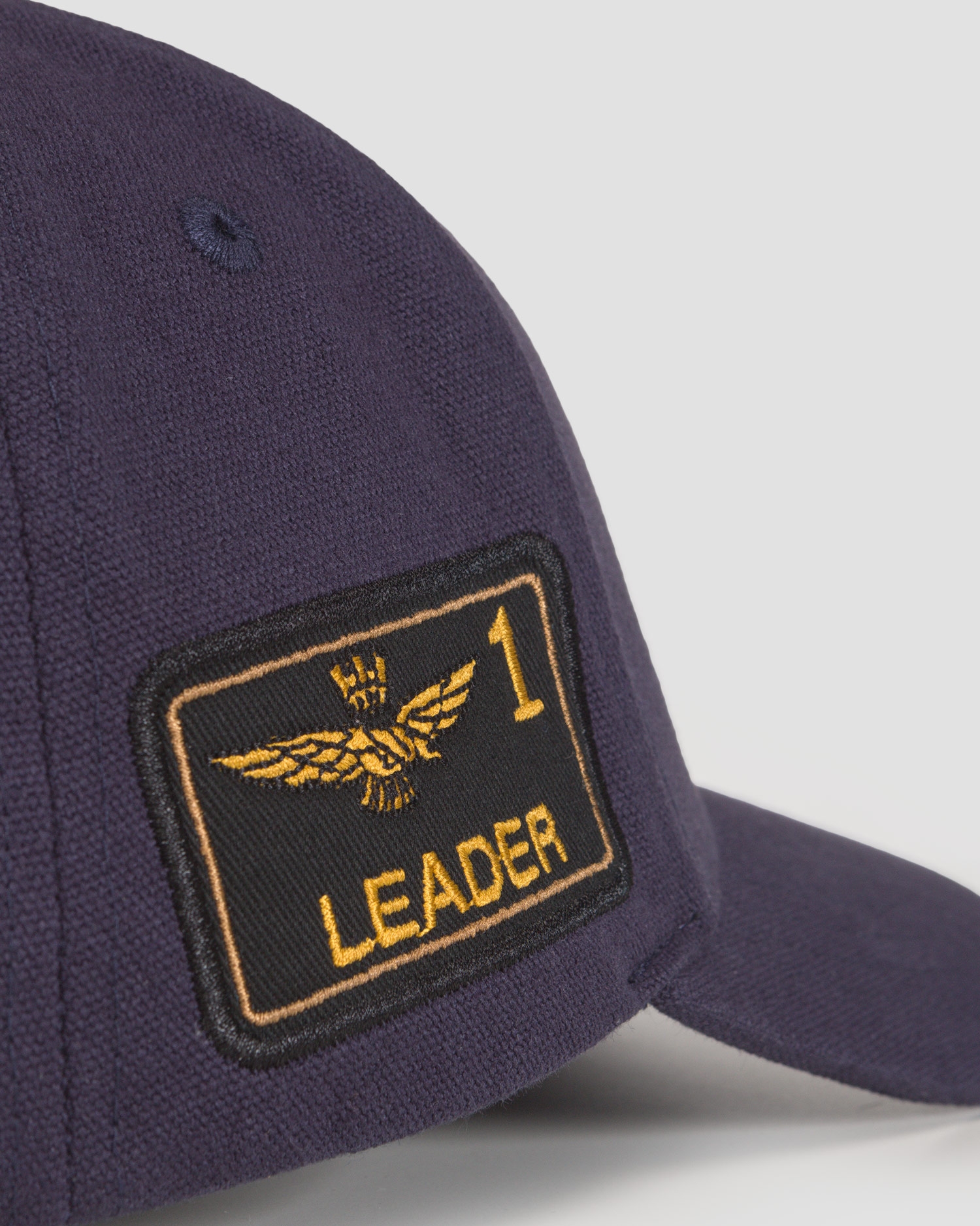 Tmavě modrá pánská kšiltovka Aeronautica Militare