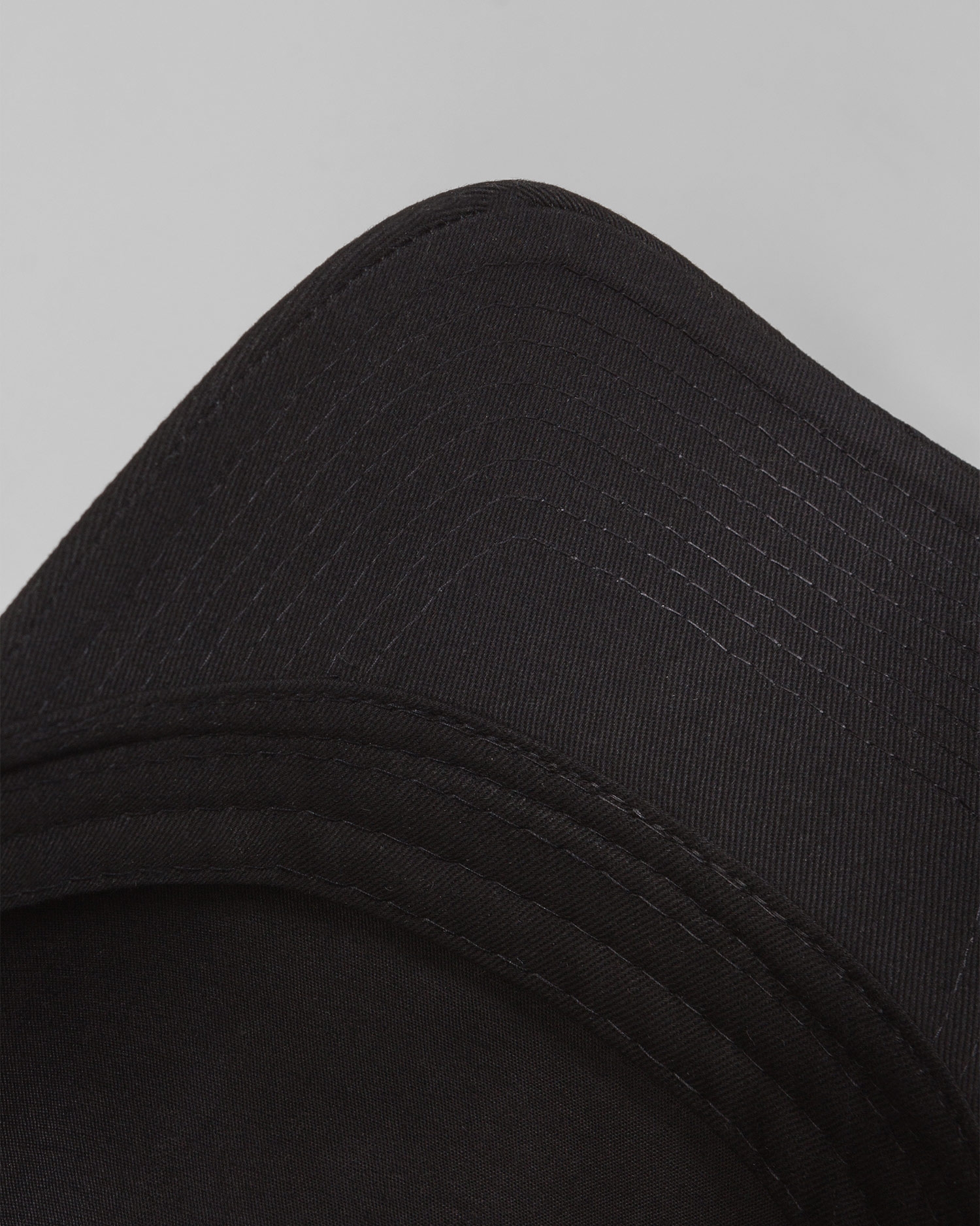 Černá pánská kšiltovka Aeronautica Militare