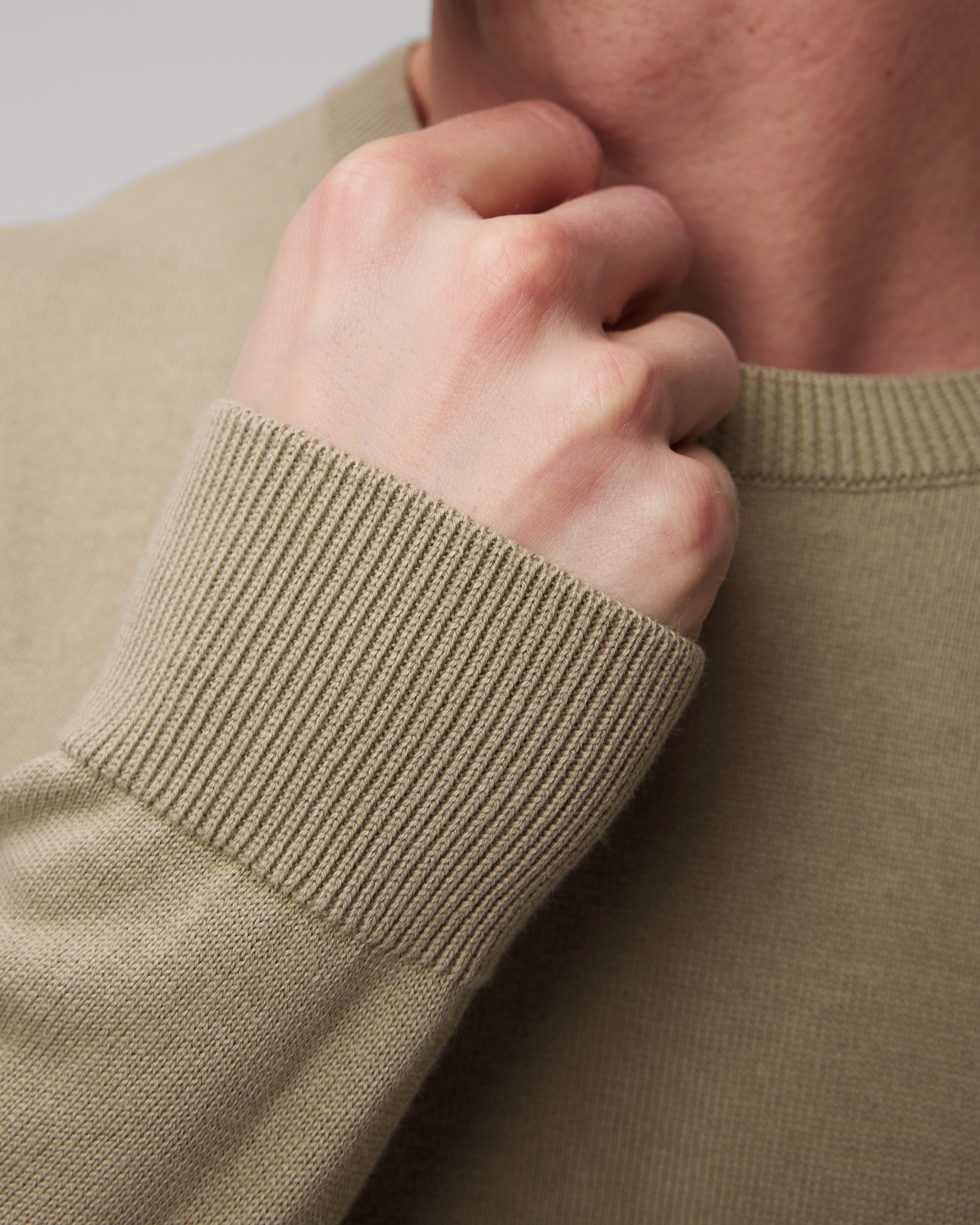 Zelený pánský svetr Aeronautica Militare