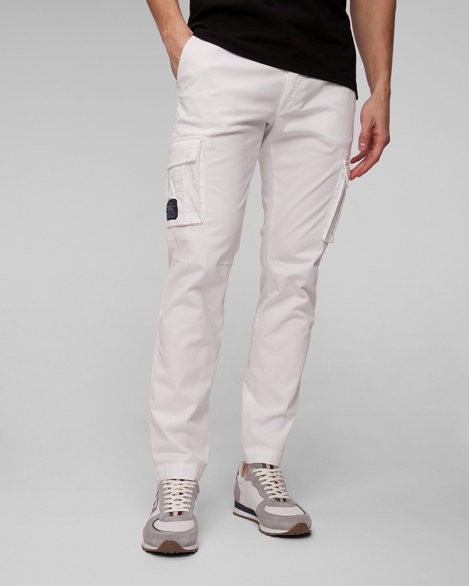 Bílé pánské kapsáčové kalhoty Aeronautica Militare