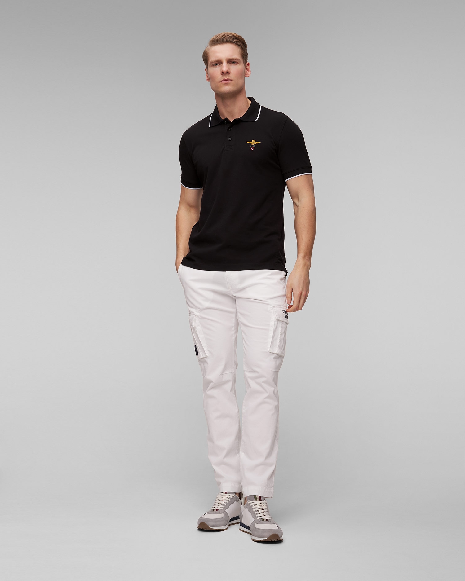 Bílé pánské kapsáčové kalhoty Aeronautica Militare