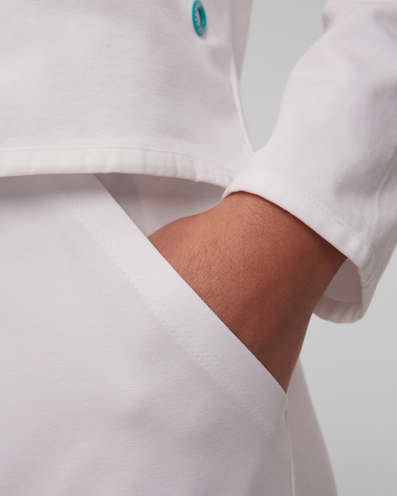 Bílé dámské tepláky Aeronautica Militare