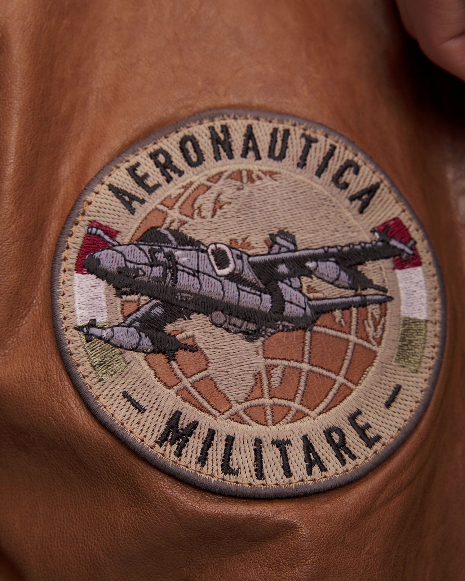 Pánská hnědá kožená bunda Aeronautica Militare