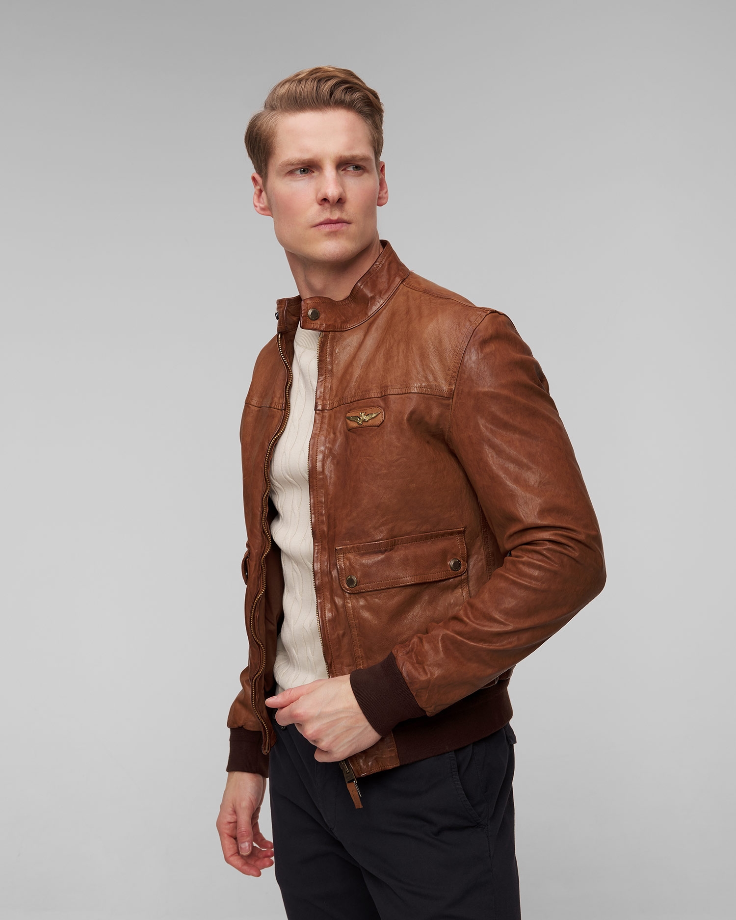 Hnědá pánská kožená bunda Aeronautica Militare