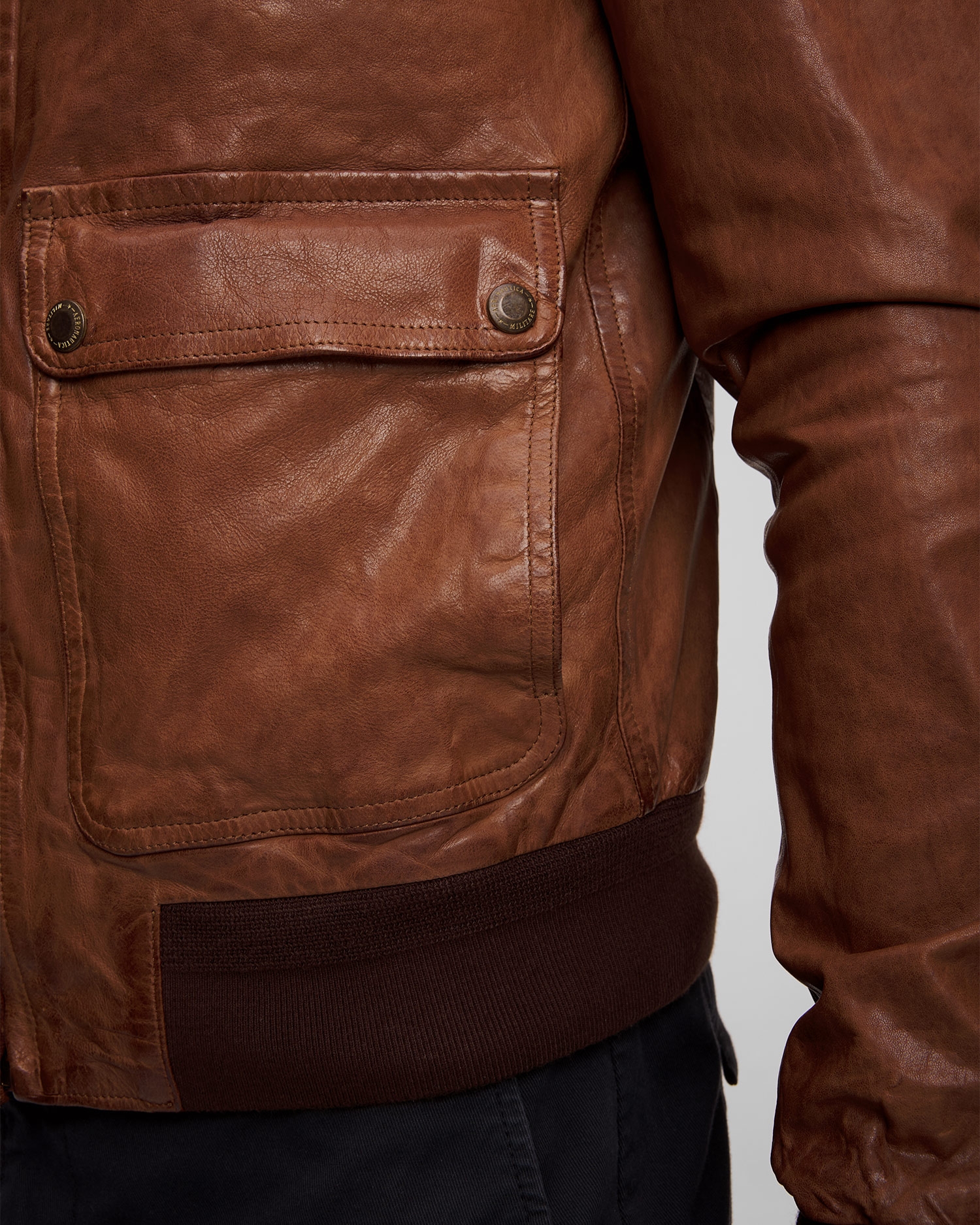 Hnědá pánská kožená bunda Aeronautica Militare