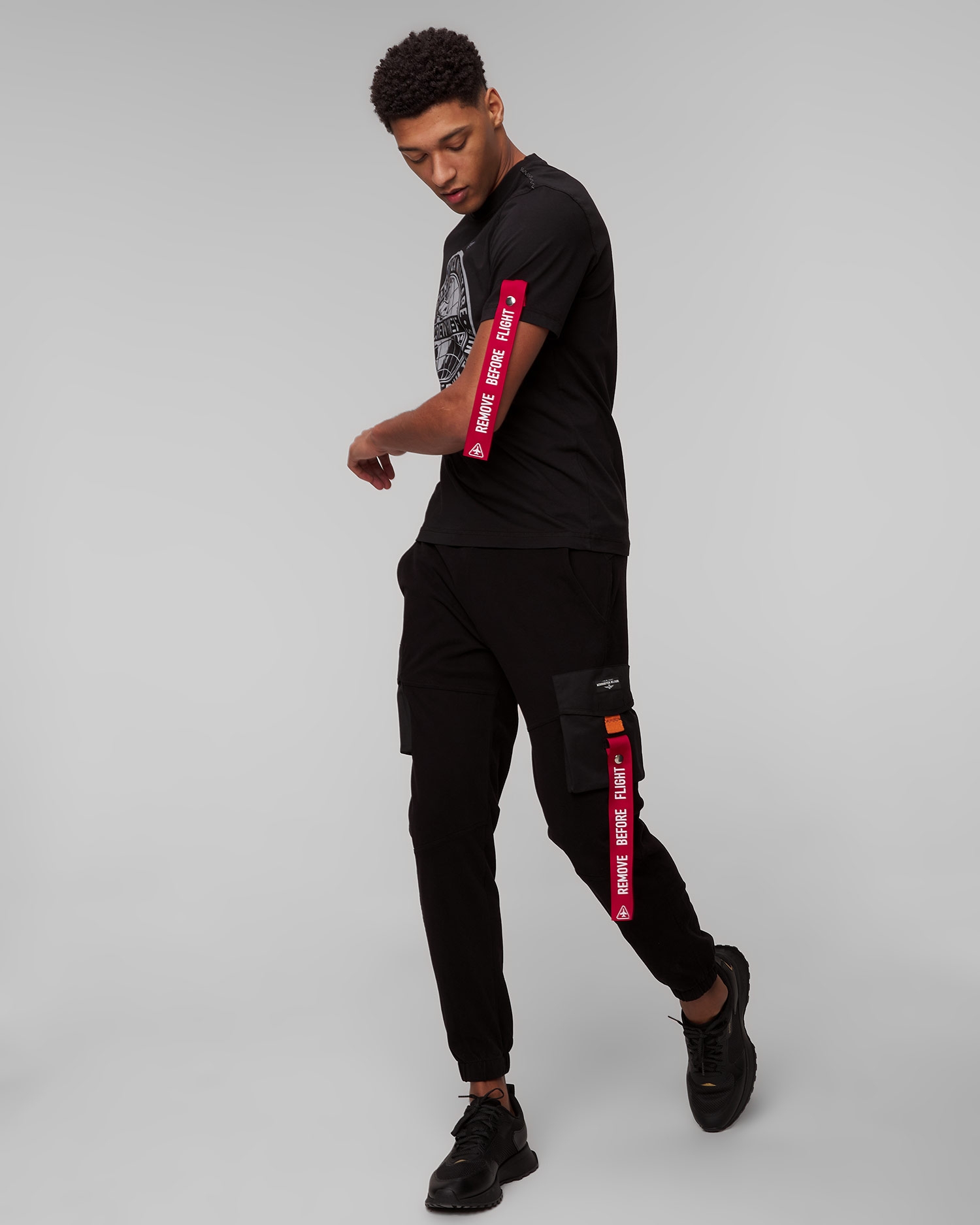 Černé pánské tričko Aeronautica Militare