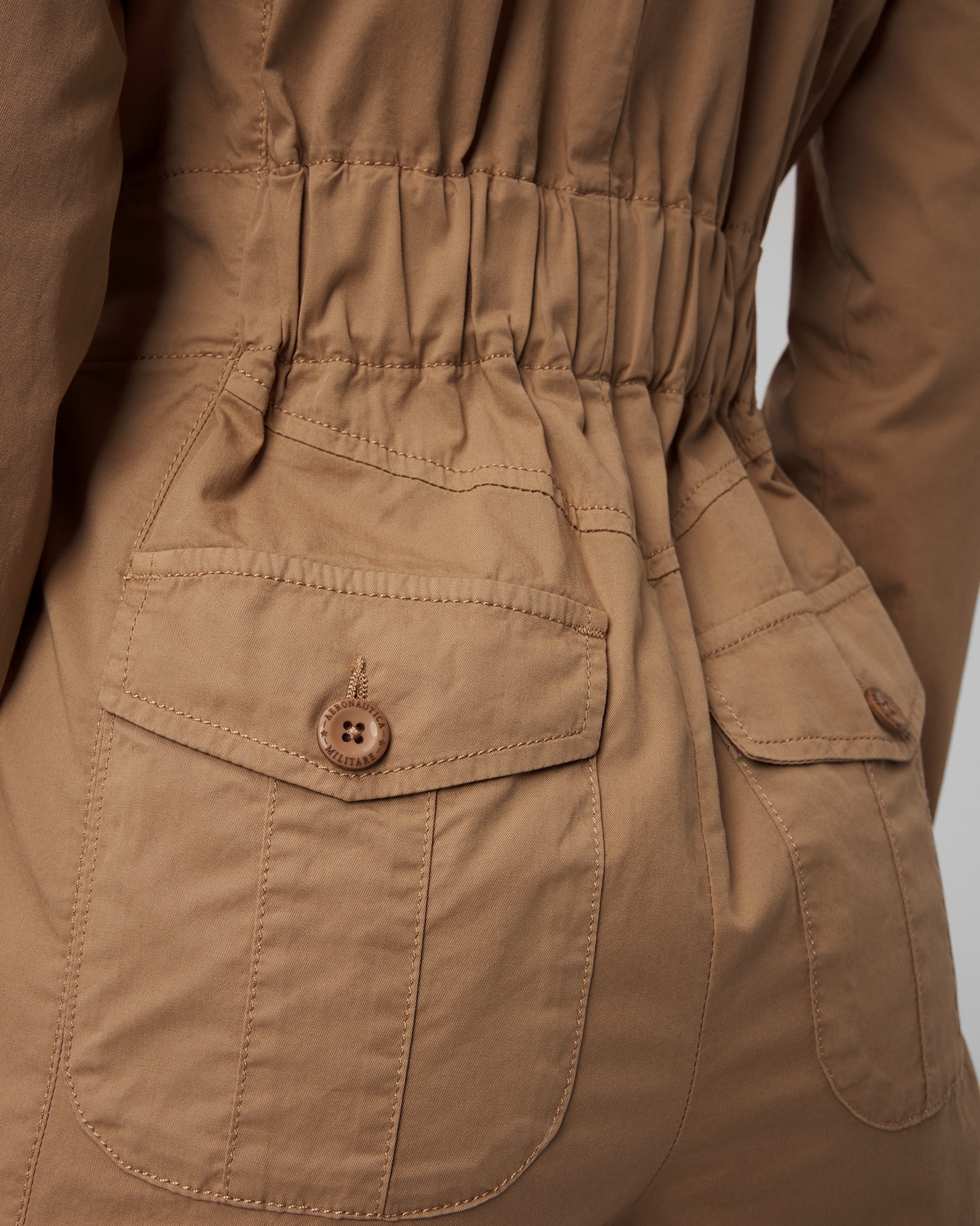 Hnědý dámský overal Aeronautica Militare