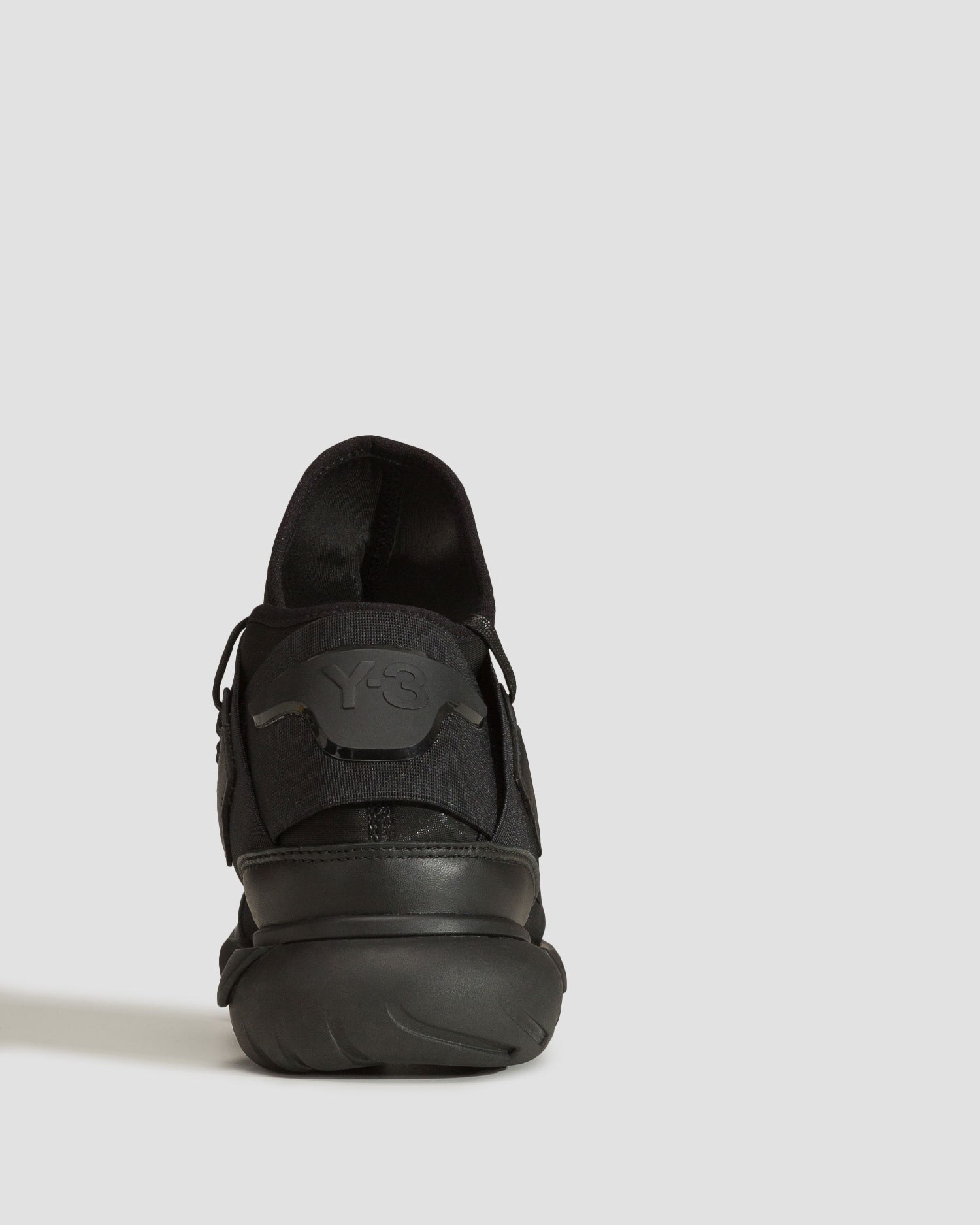 Boty unisex Y-3 Qasa v Černé Barvě