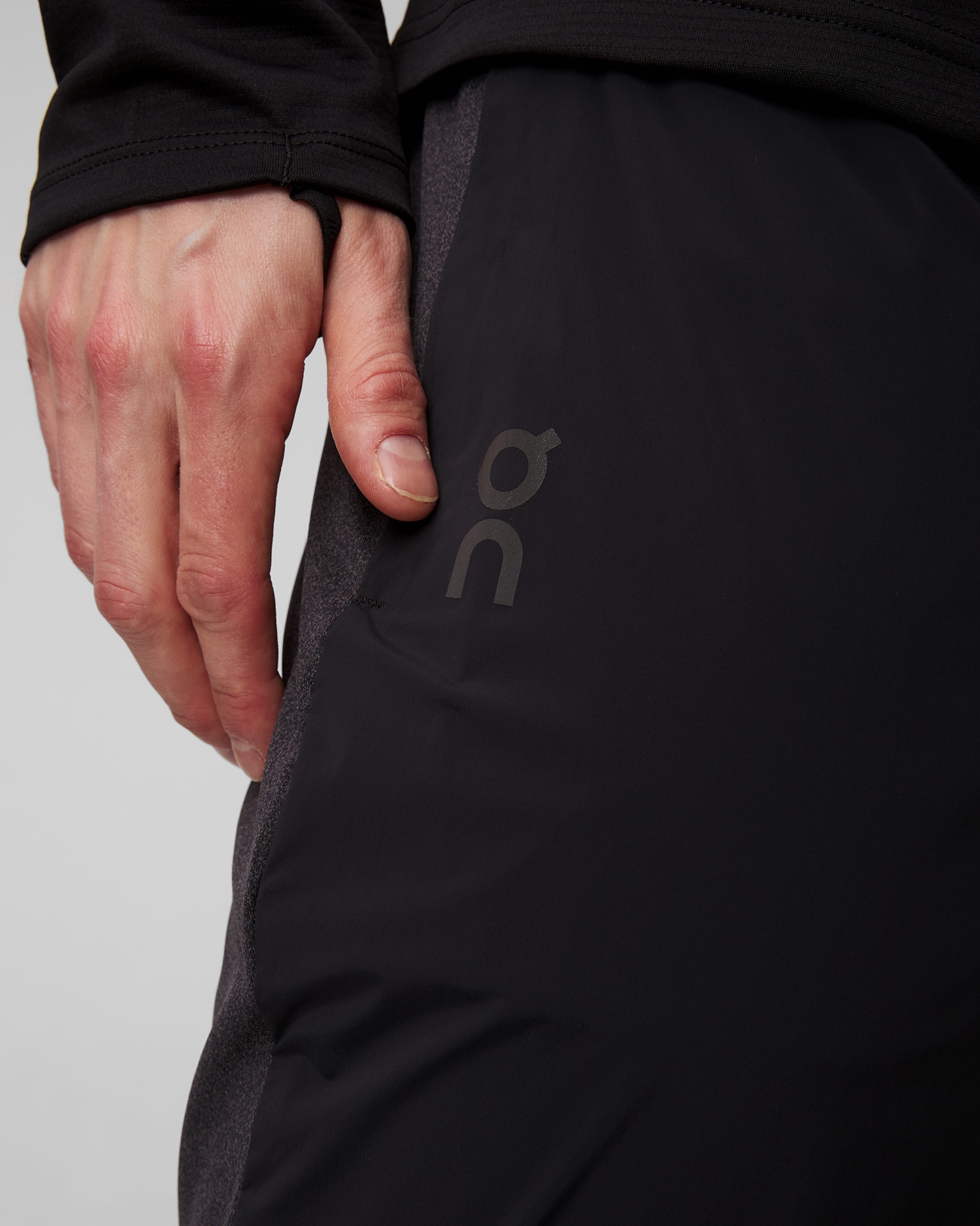 Pánské běžecké kalhoty On Running Weather Pants