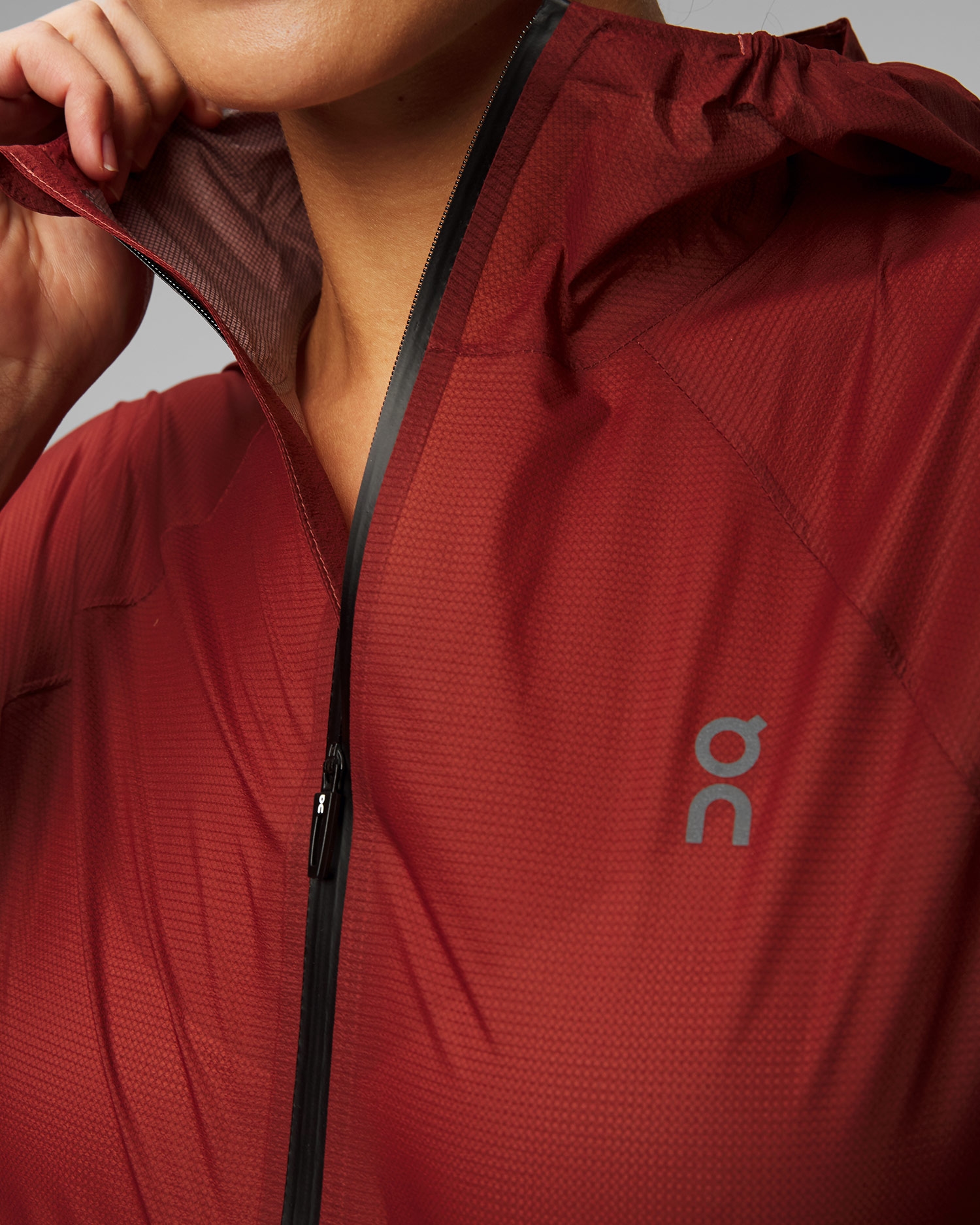 Nepromokavá dámská běžecká větrovka On Running Ultra Jacket