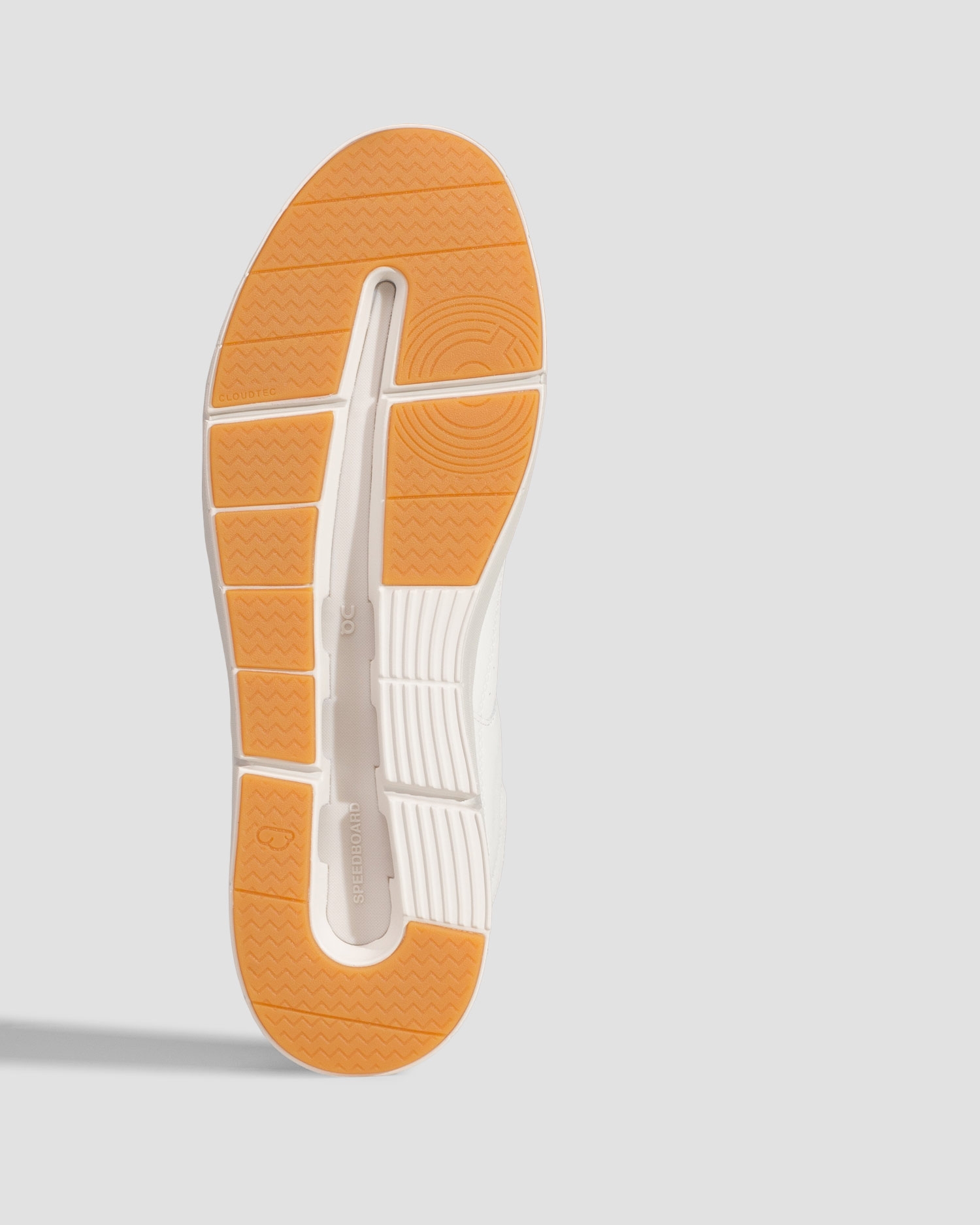 Pánské sportovní boty On Running The Roger Clubhouse Mid