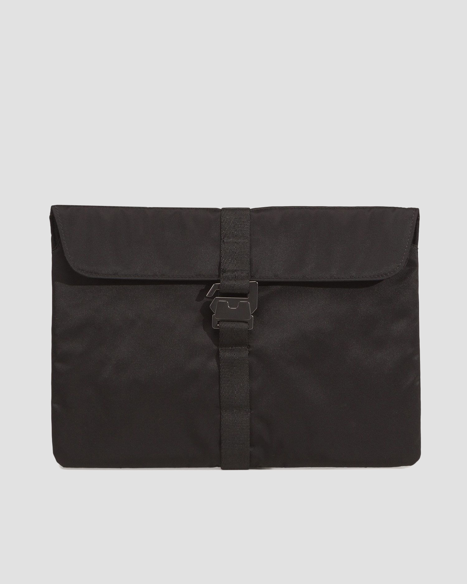 Pouzdro na notebook DB ESSENTIAL