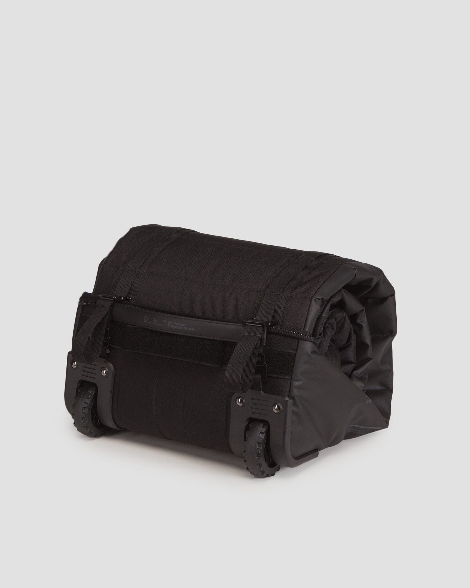 Černý vak na lyže Douchebag Snow Roller