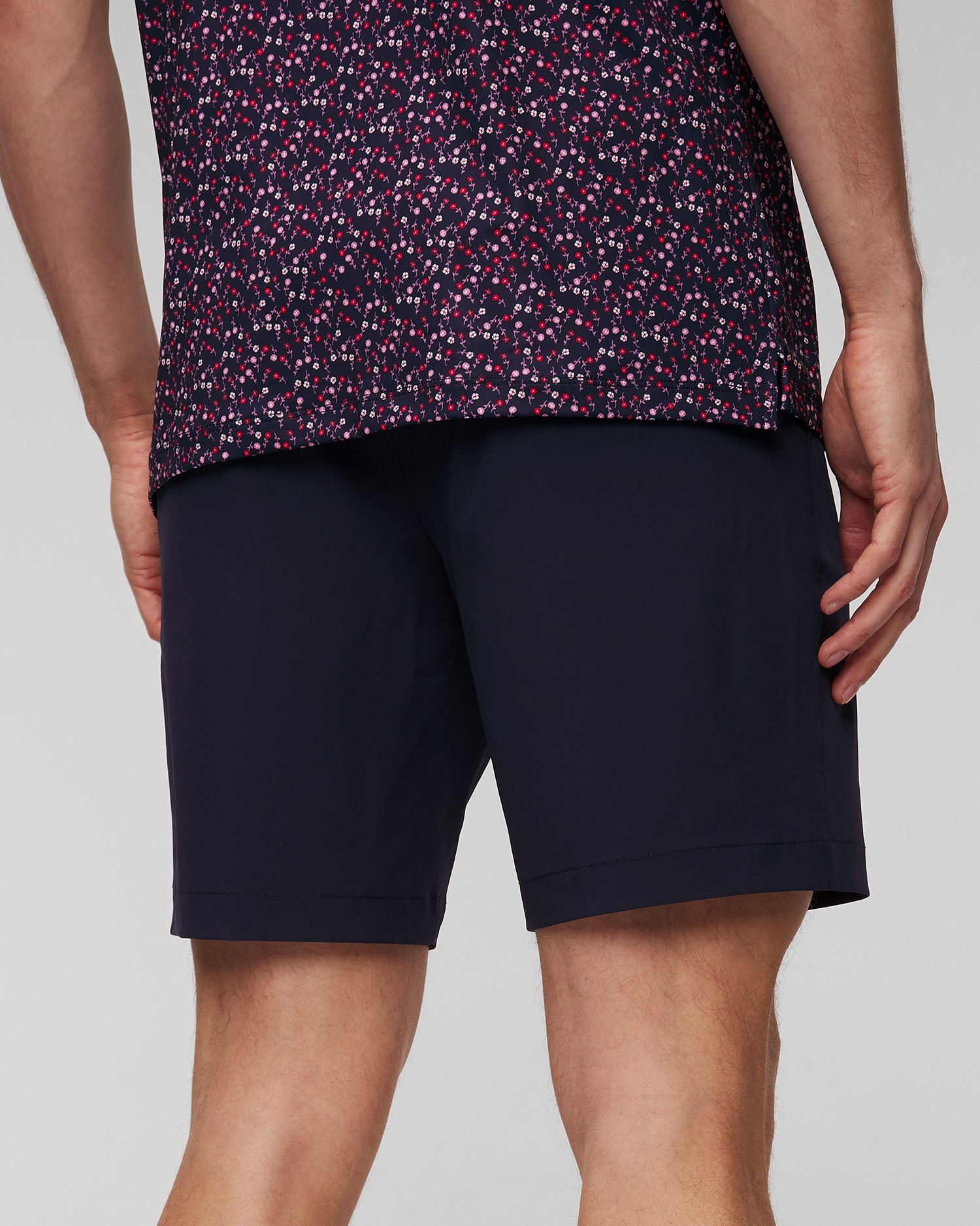 Pánské kraťasy G/Fore Maverick Hybrid v Tmavě Modré Barvě