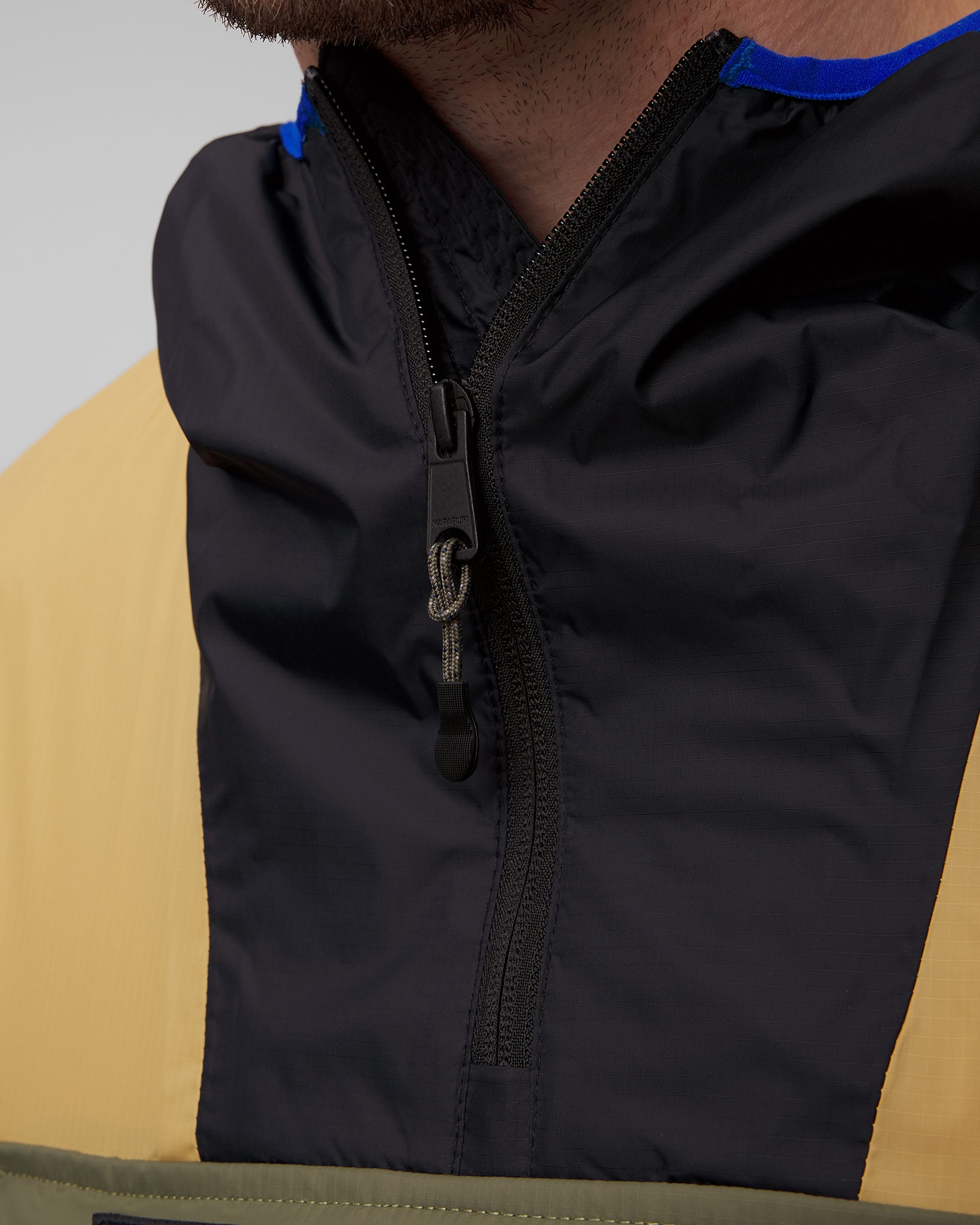 Pánská funkční nepromokavá bunda Napapijri Rainforest Wb v Zeleném, Černém a Béžovém Barevném Odstínu