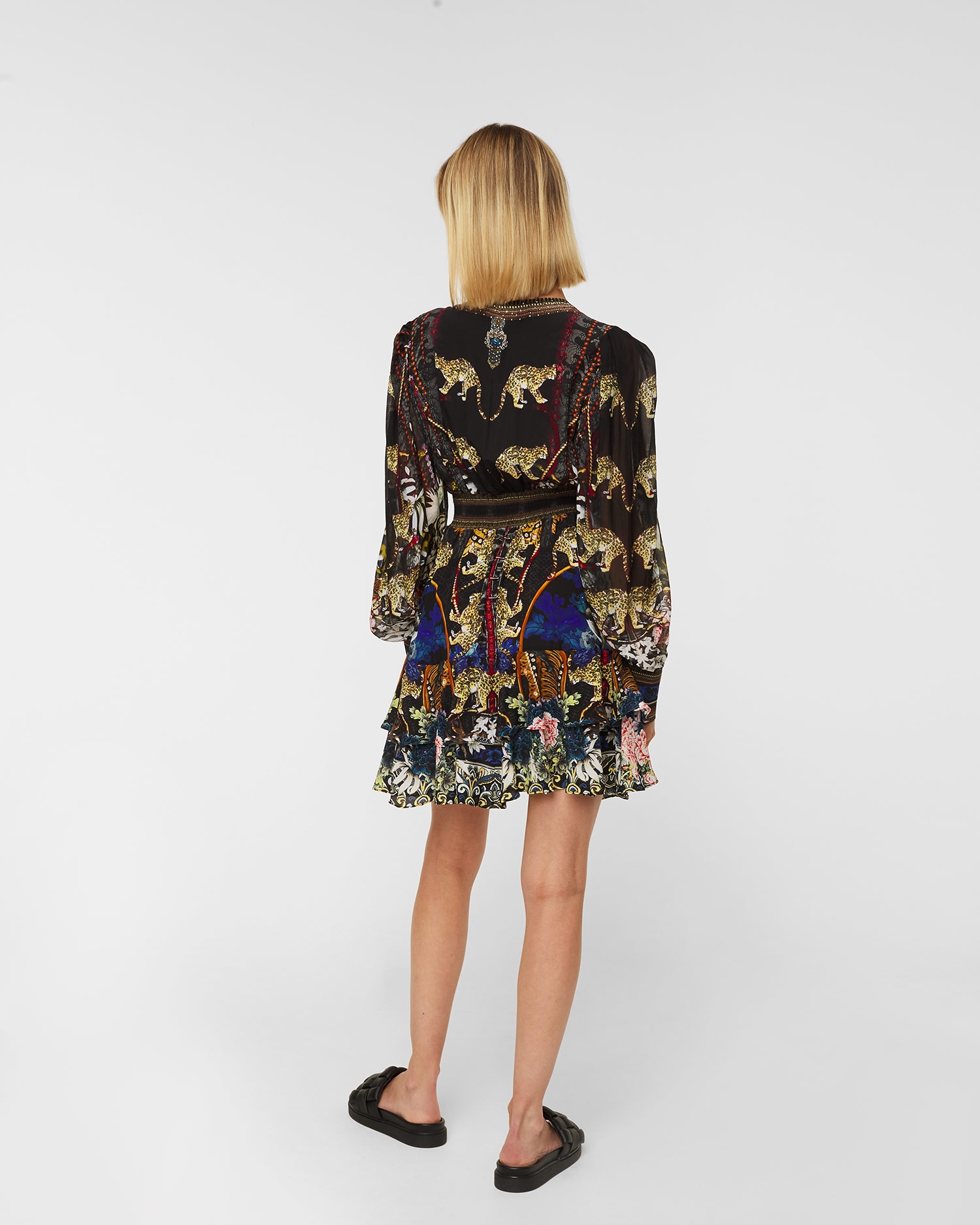 Hedvábné šaty Camilla HOLLYWOOD HEIST BUTTON FRONT FRILL