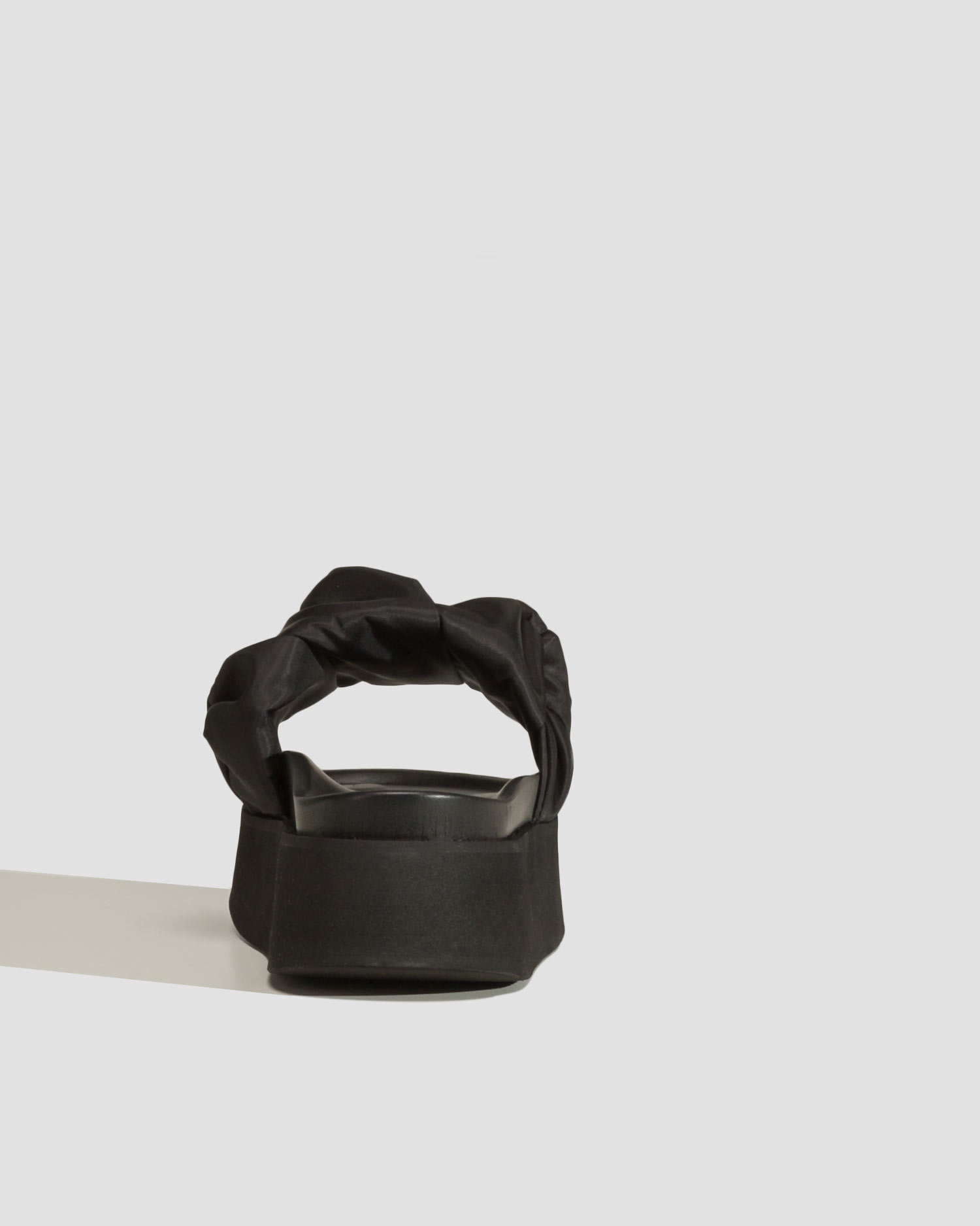 Pantofle Inuikii Fjord Flower Platform