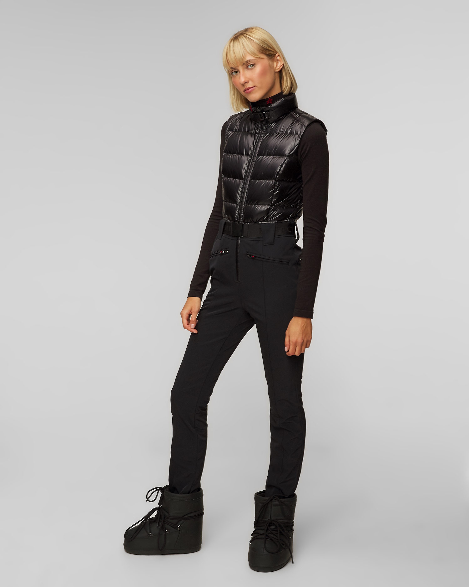 Černá dámská lyžařská kombinéza bez rukávů Perfect Moment Super Star