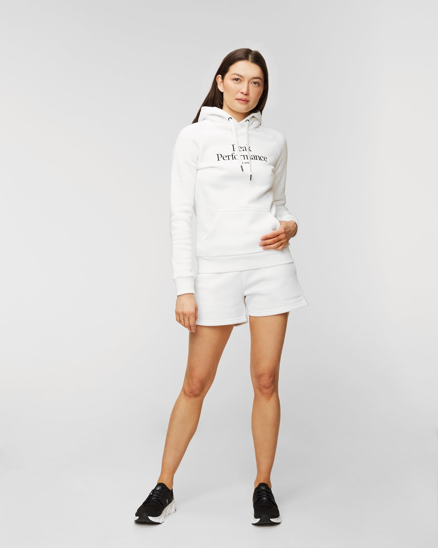 Teplákové kraťasy Peak Performance Original Small Logo Shorts