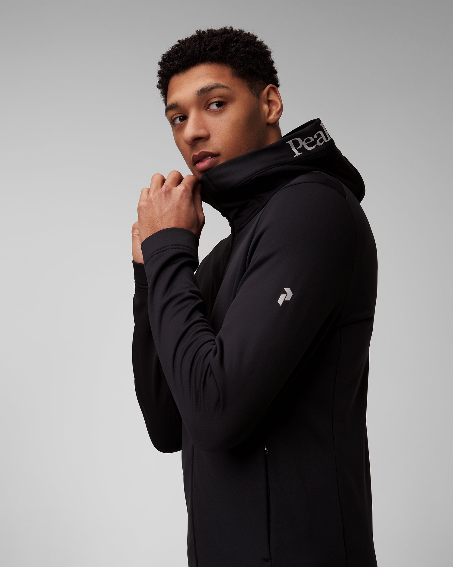 Pánská mikina s kapucou Peak Performance Rider Tech Zip