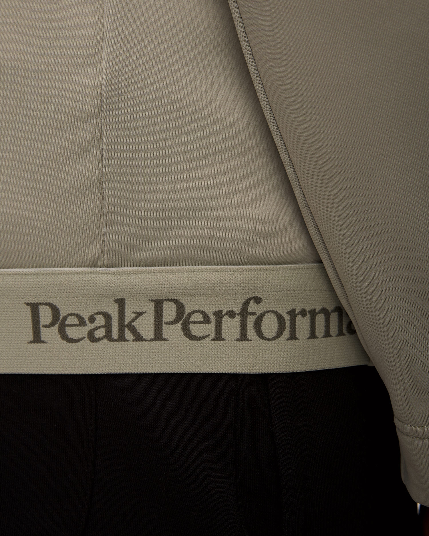 Pánská mikina s kapucou Peak Performance Rider Tech Zip