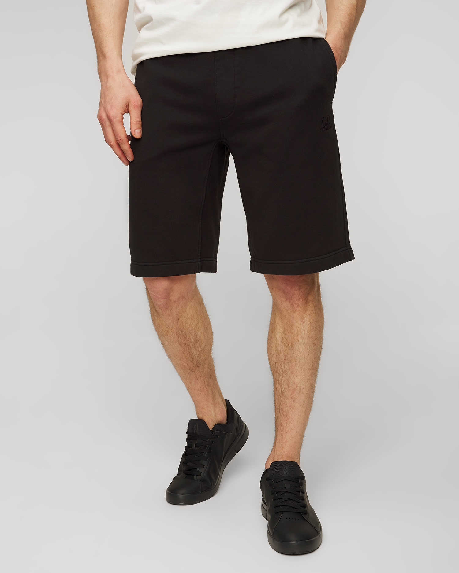 Černé pánské kraťasy C.P. Company