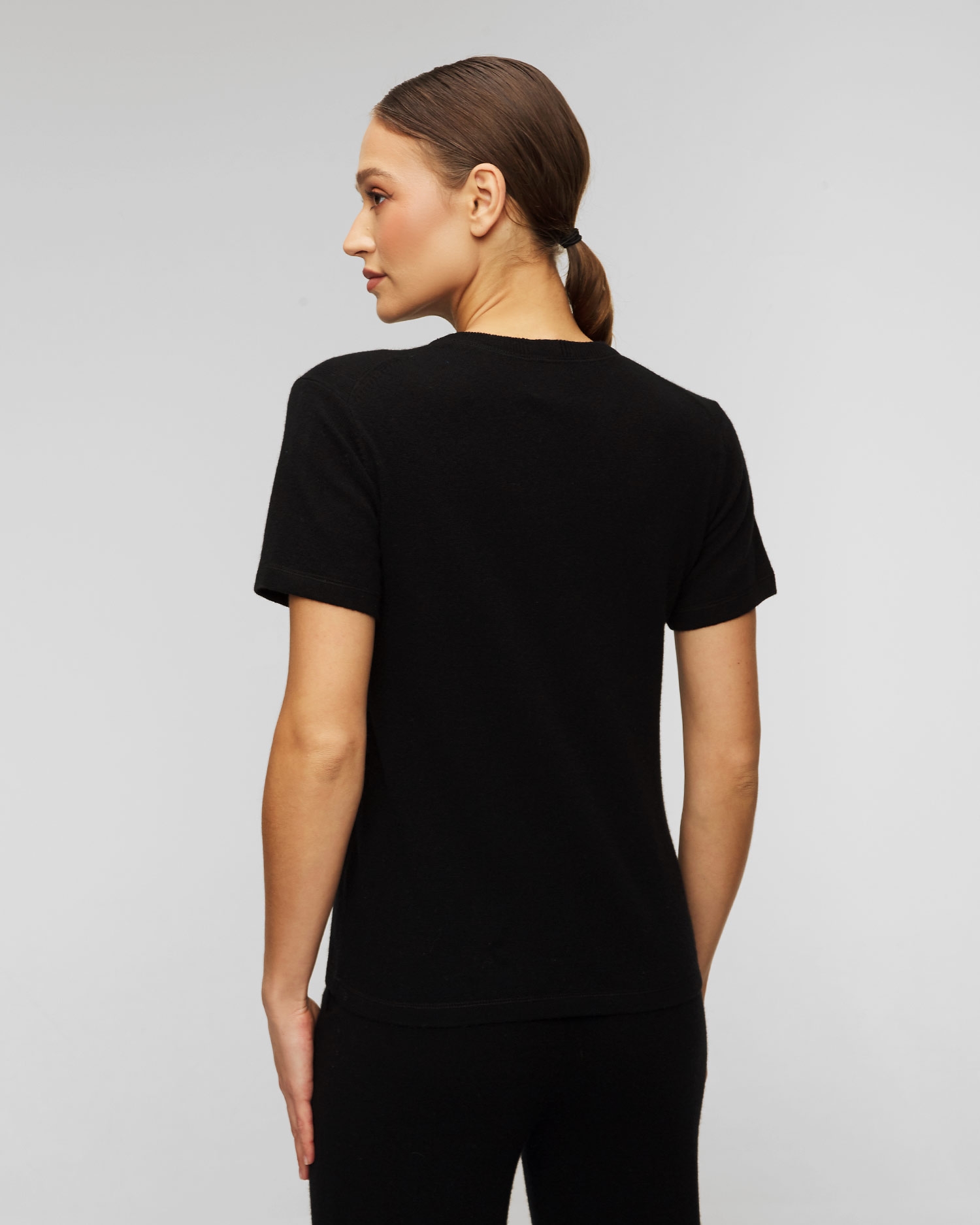 Černý dámský kašmírový a vlněný svetr Allude