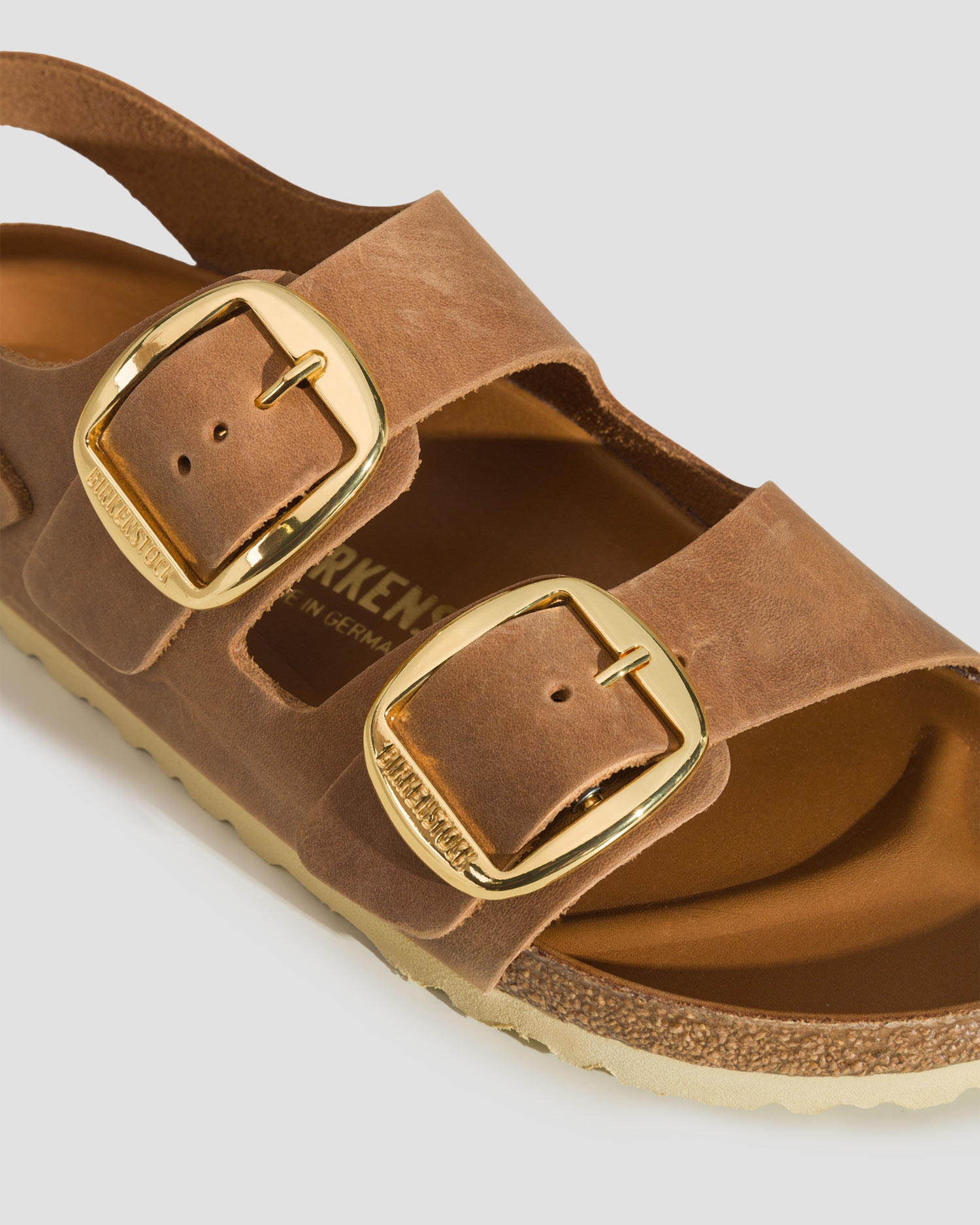 Hnědé dámské sandále Birkenstock Milano Big Buckle Oiled Leather Narrow