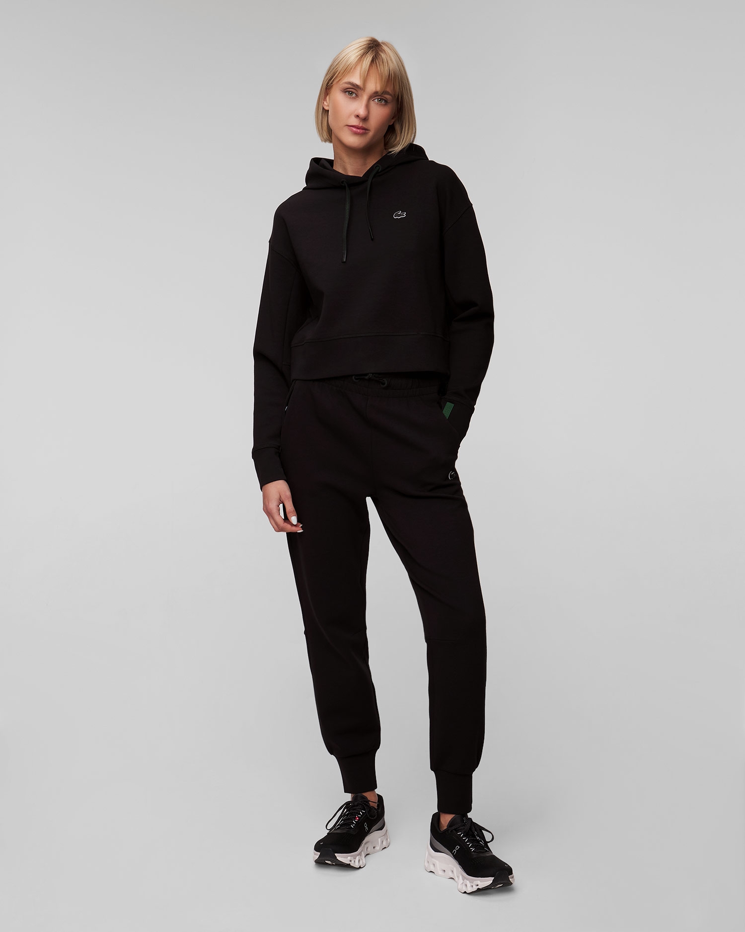 Černá krátká dámská mikina s kapucou Lacoste SF0281