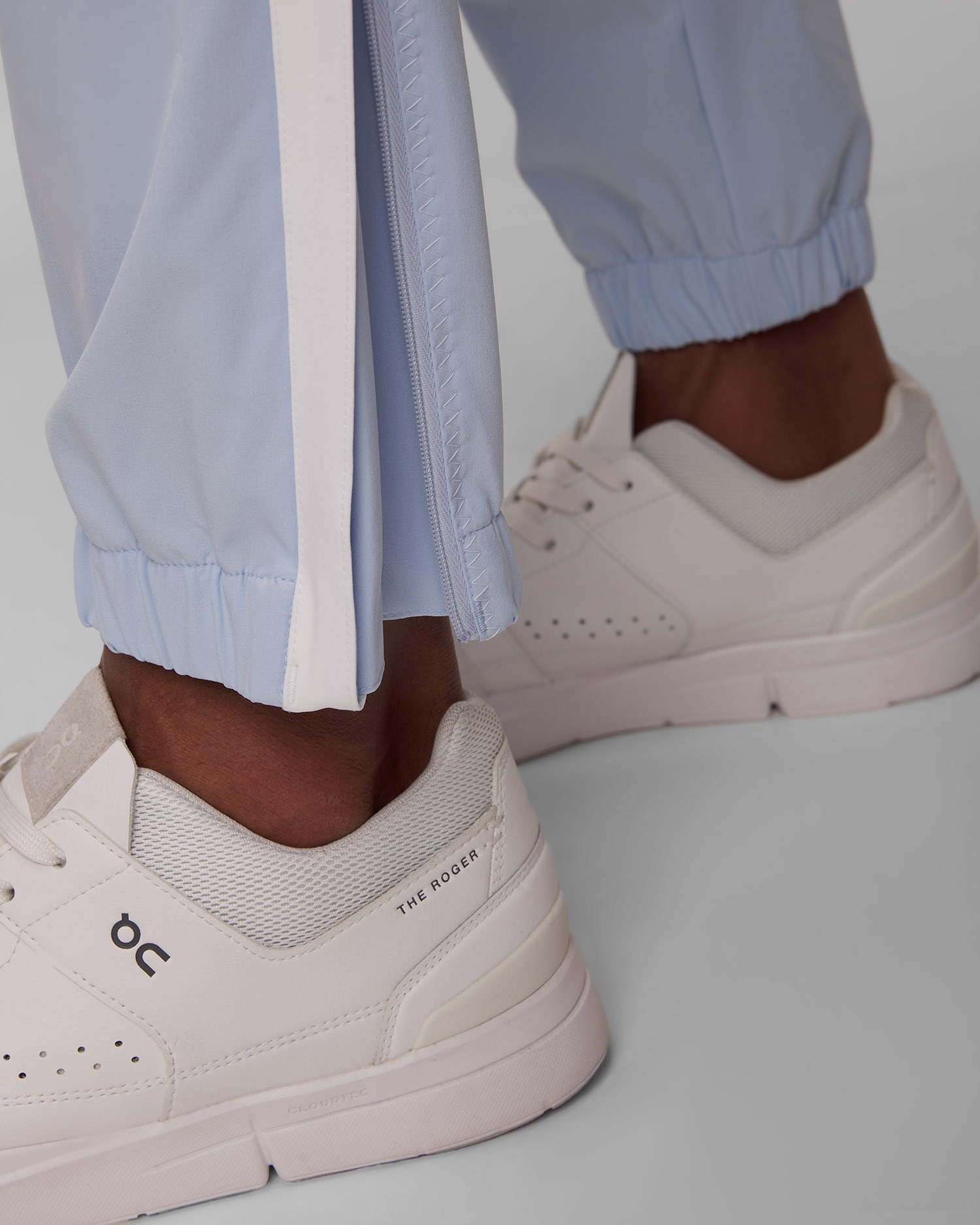 Světle modrá pánská tepláková souprava Lacoste WH7578 Novak Djokovic