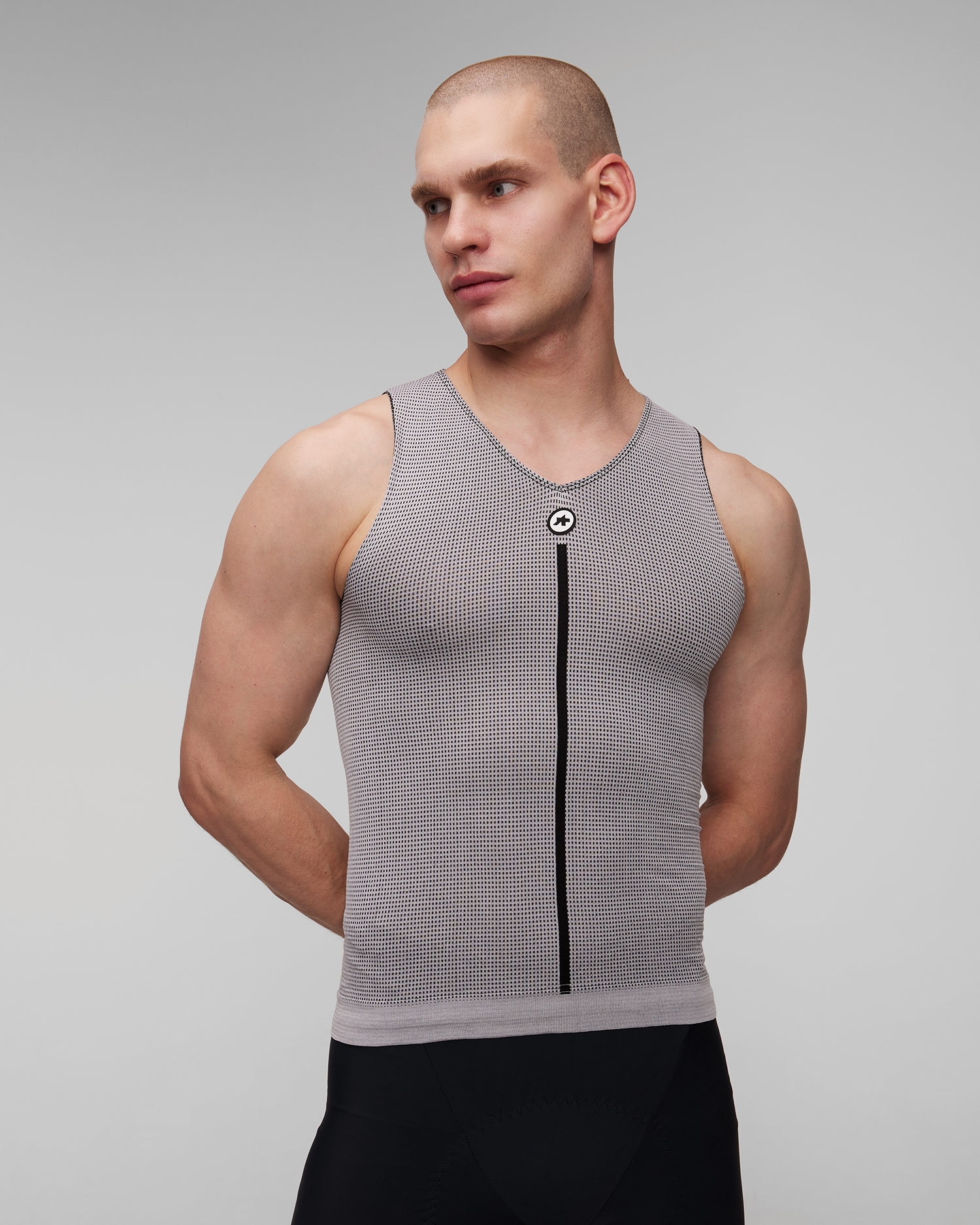 Pánské šedé cyklistické tílko Assos 1/3 NS Skin Layer P1