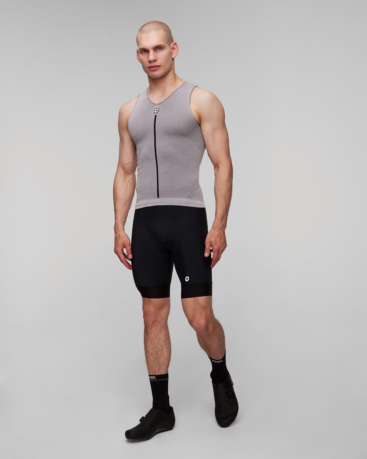 Pánské šedé cyklistické tílko Assos 1/3 NS Skin Layer P1