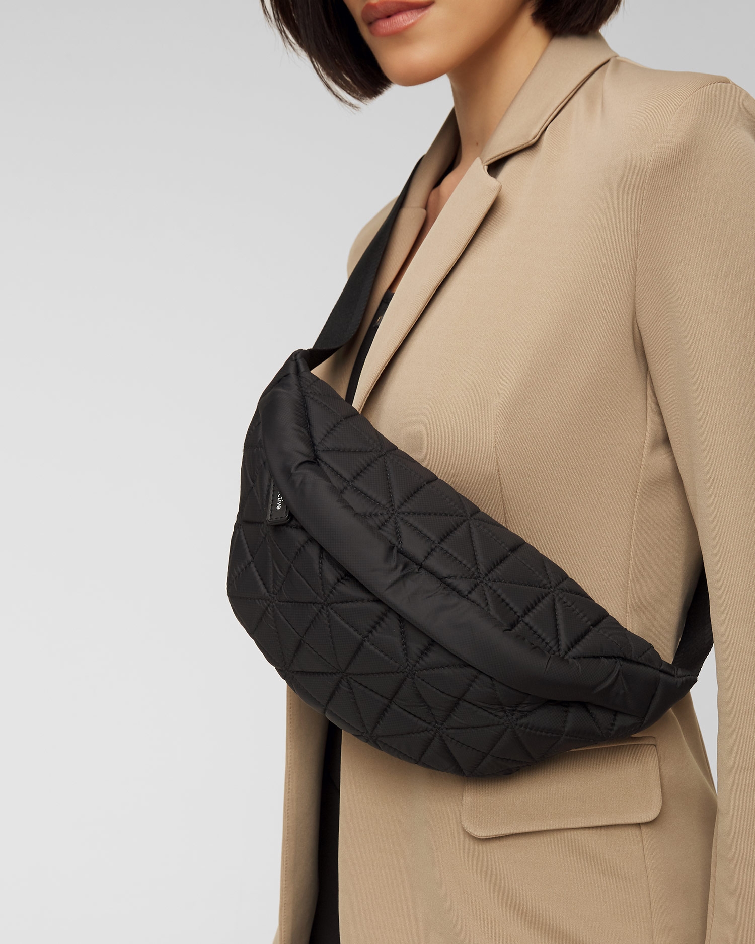 Ledvinka VEE COLLECTIVE FANNY PACK