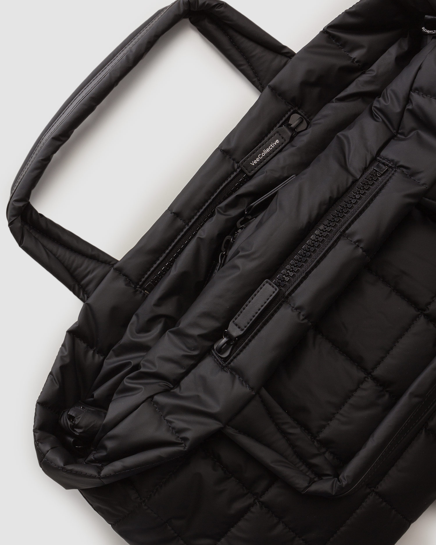 Černá dámská kabelka Vee Collective Porter Tote Medium