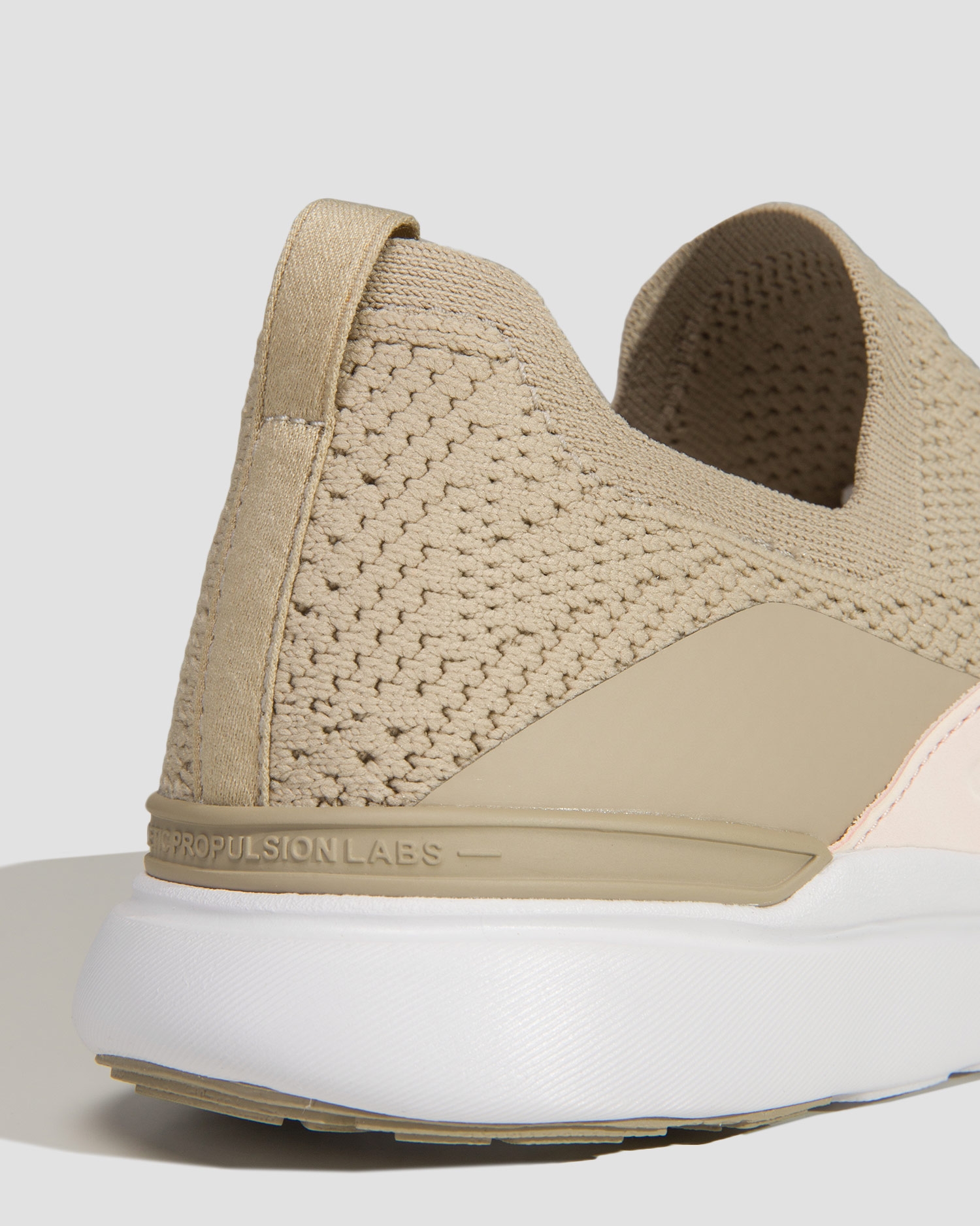 Boty APL Athletic Propulsion Labs TECHLOOM BLISS