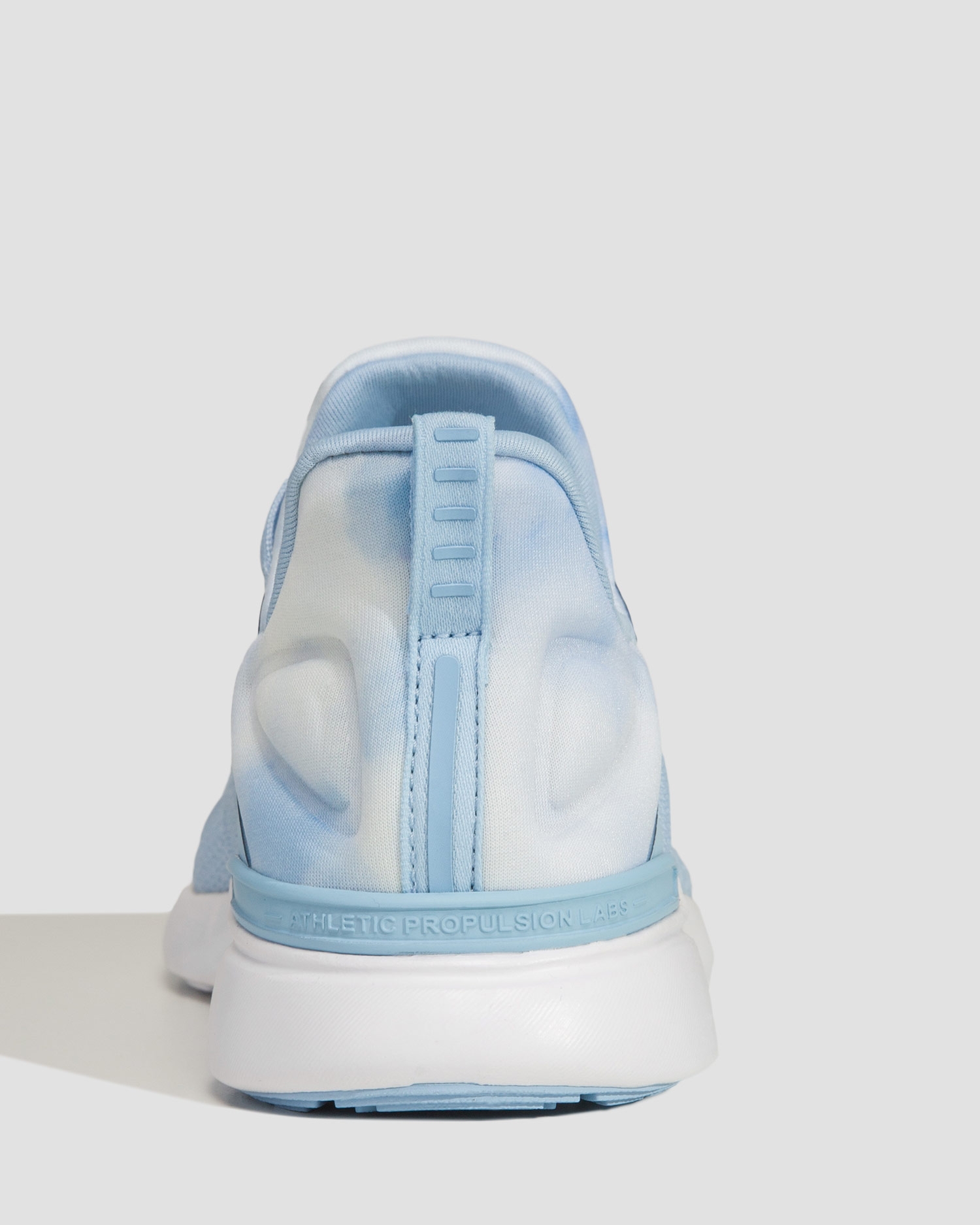 Boty APL Athletic Propulsion Labs TECHLOOM TRACER