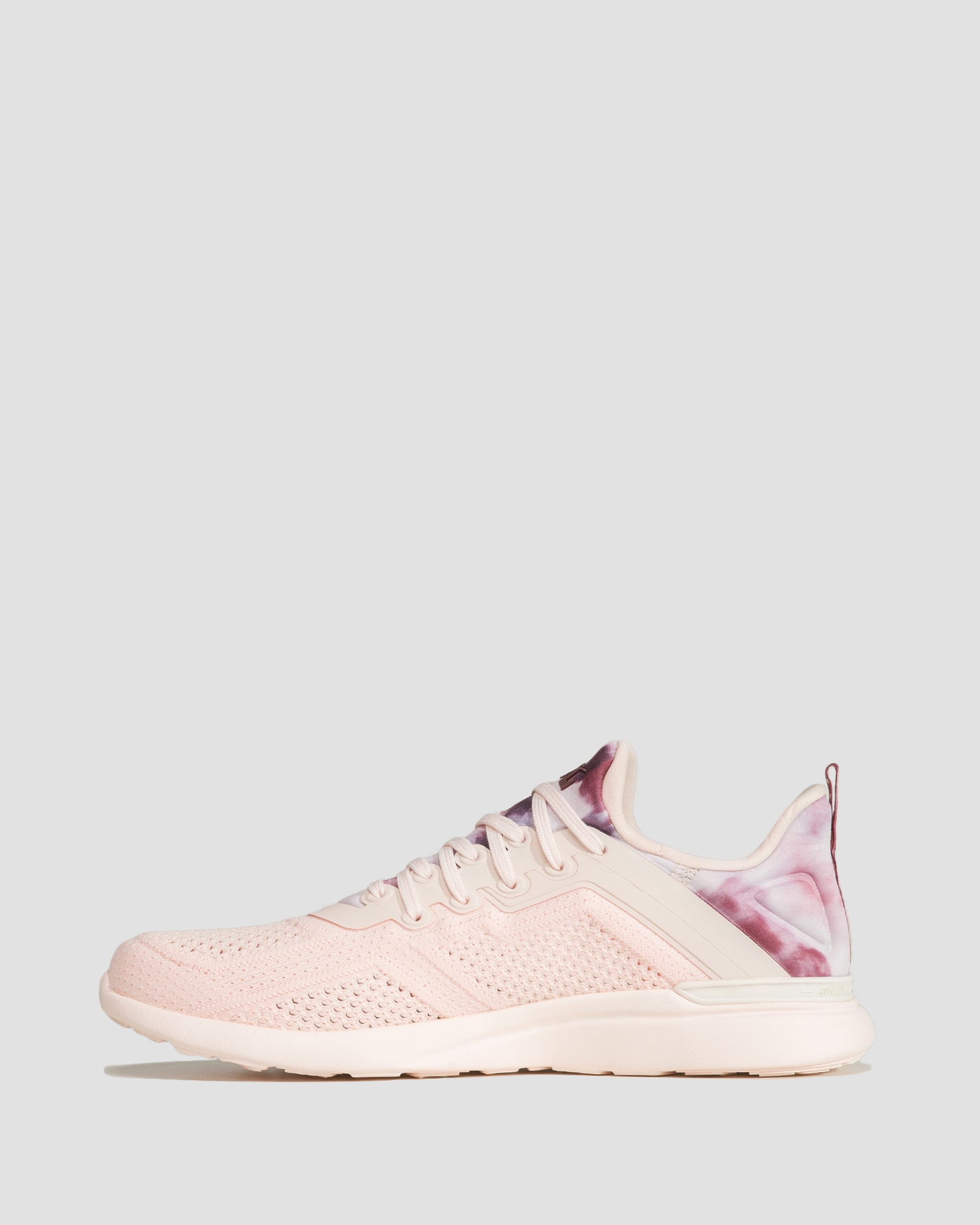 Boty APL TECHLOOM TRACER