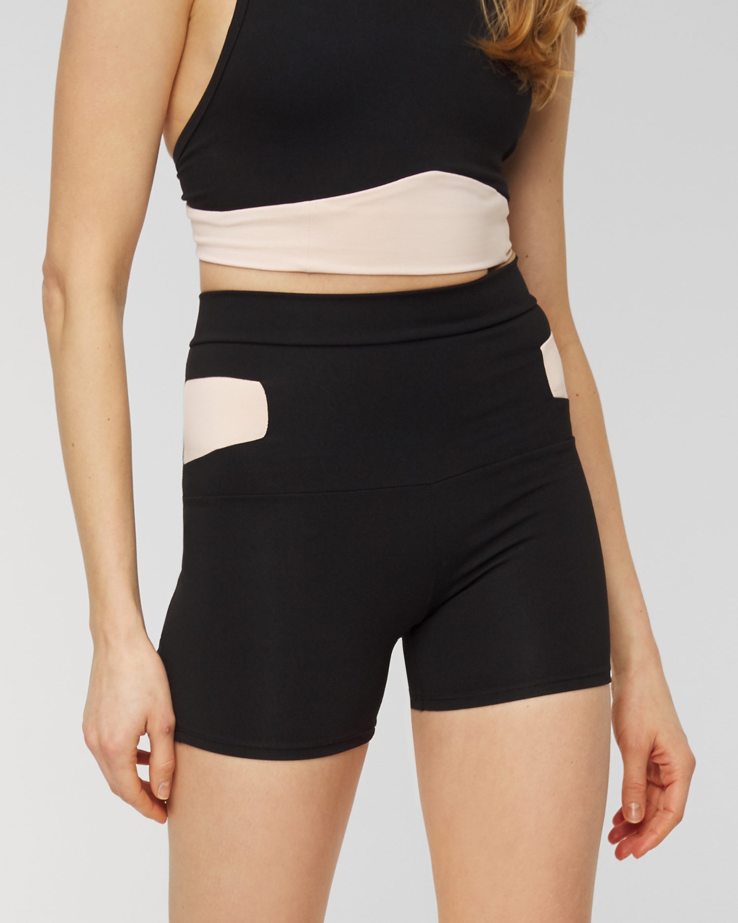 Šortky Live the Process COSMIC SHORT