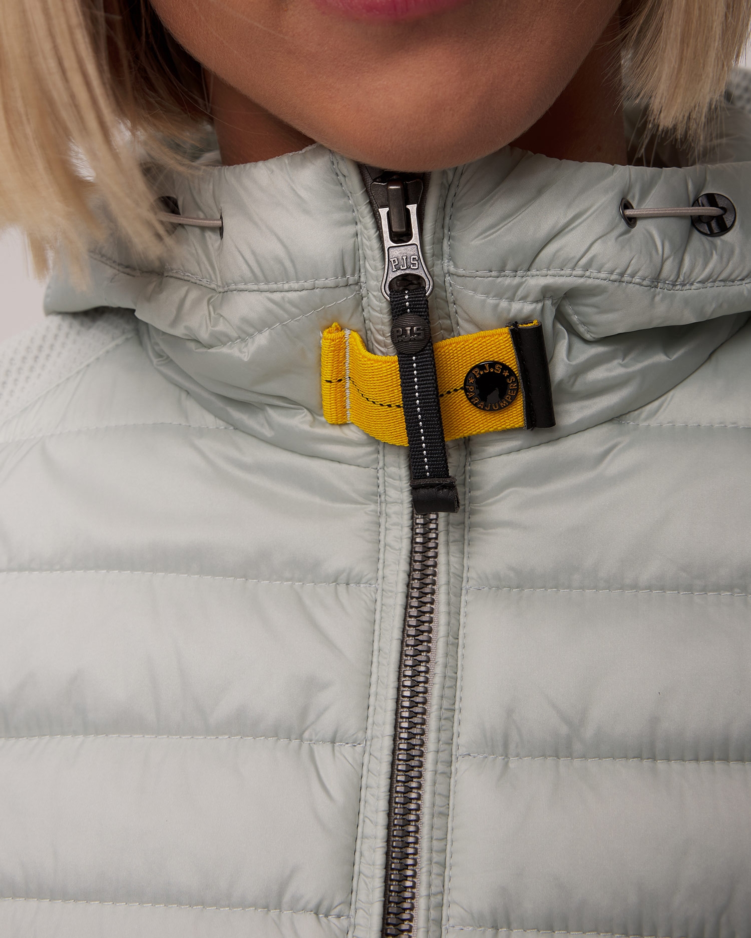 Šedá dámská bunda Parajumpers Kym