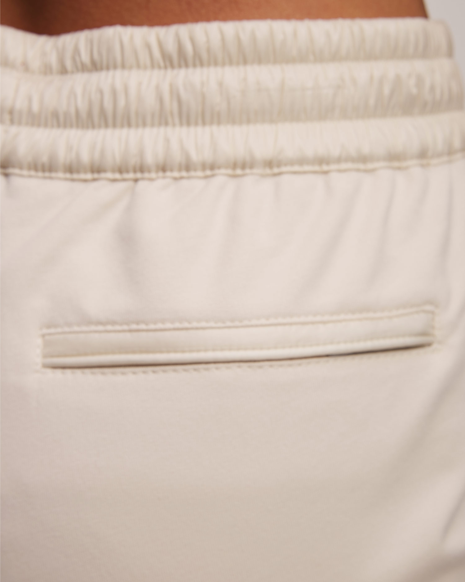 Bílé tepláky dámské Parajumpers Martina