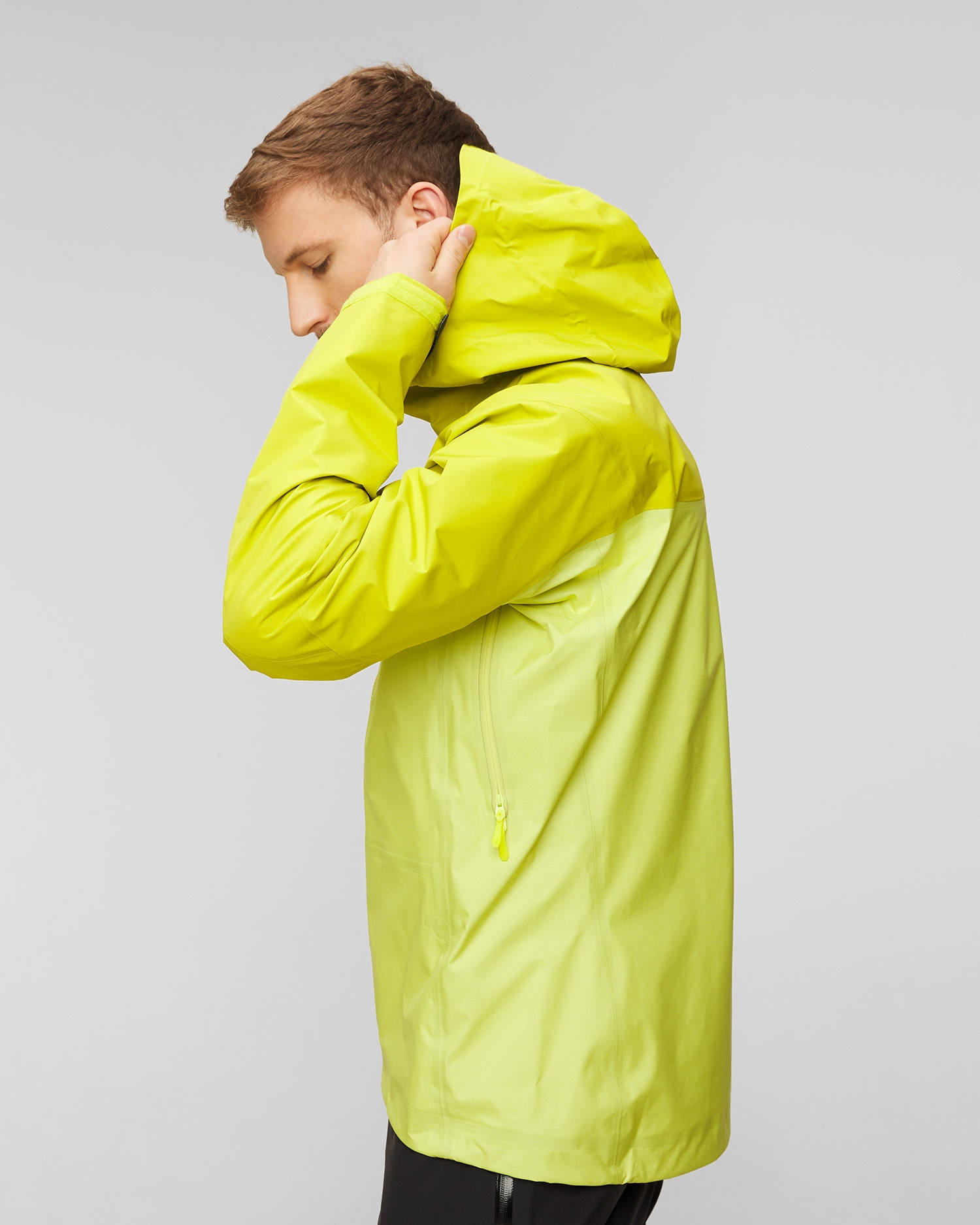 Pánská žlutá hardshellová bunda Arcteryx Alpha