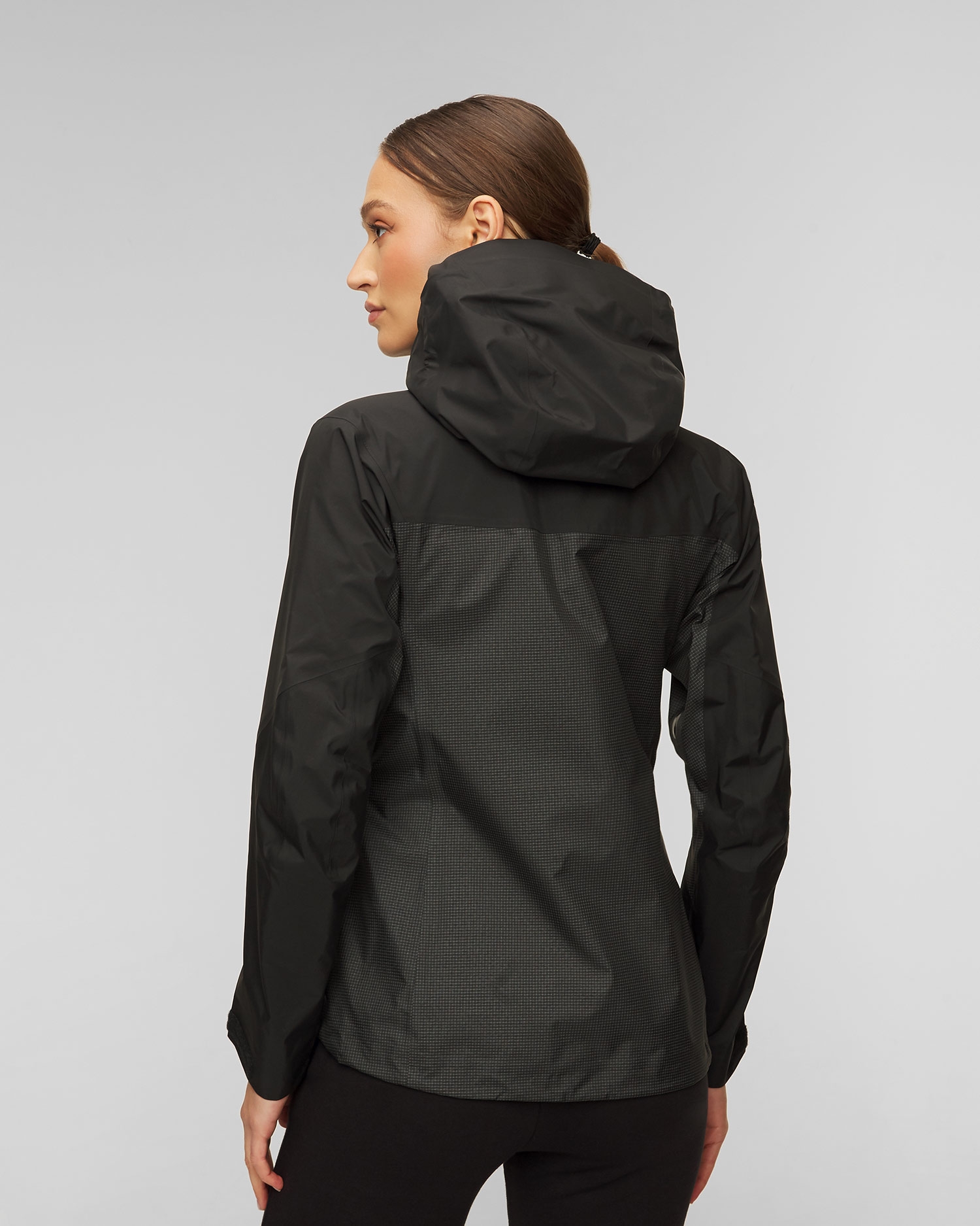 Černá dámská hardshell bunda Arcteryx Alpha